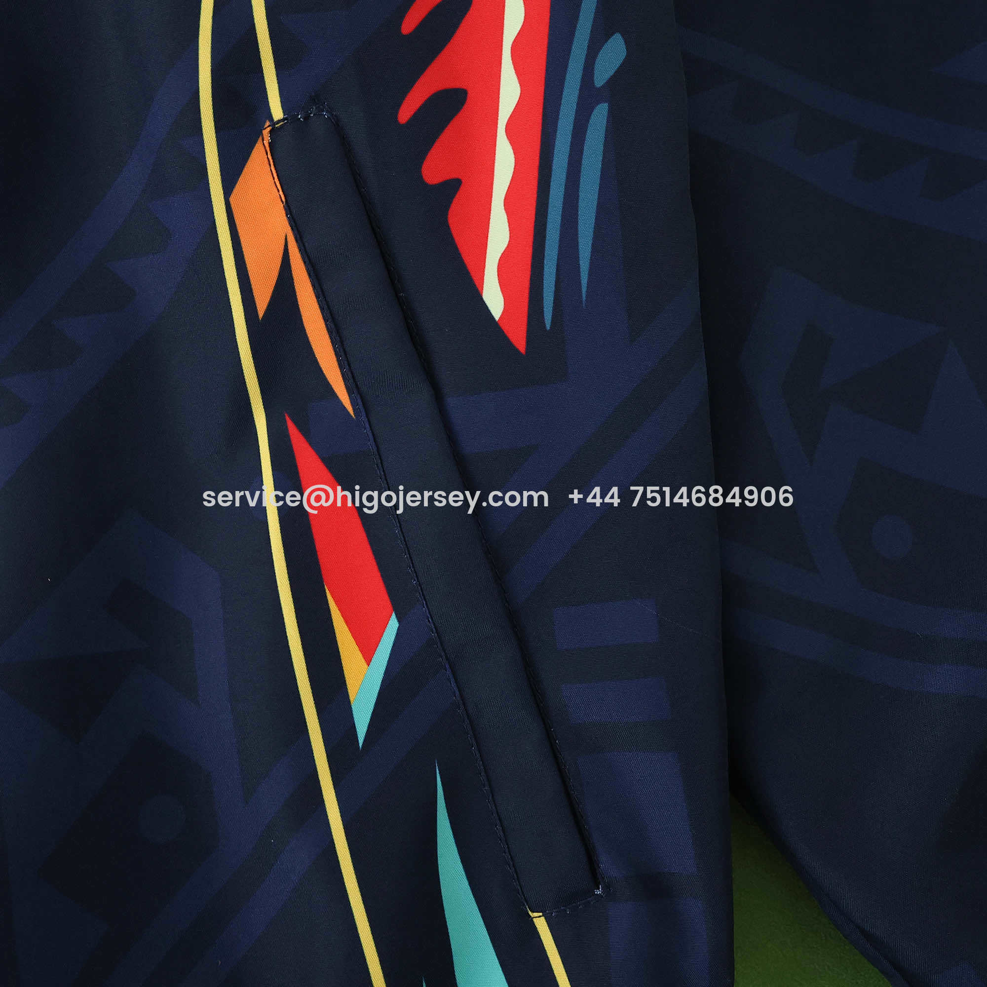 Higojerseys-Club América 25-26 Throwback Double Sided Reversible Windbreaker - Blue & Black