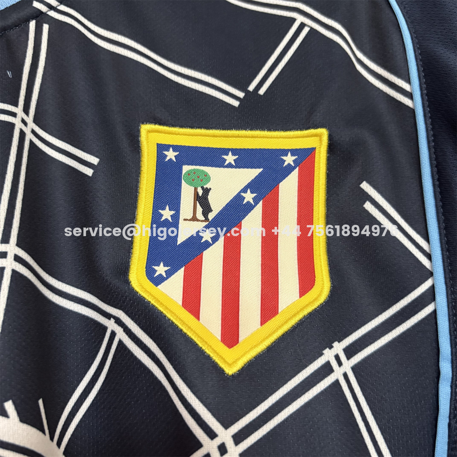 Higojerseys-Retro Atletico Madrid 2004-05 Away Long Sleeves Jersey - S.p.i.d.e.r M.a.n
