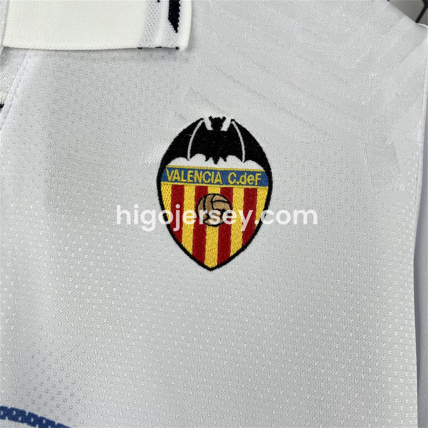 Higojerseys-Retro Valencia 1995-96 Home Jersey