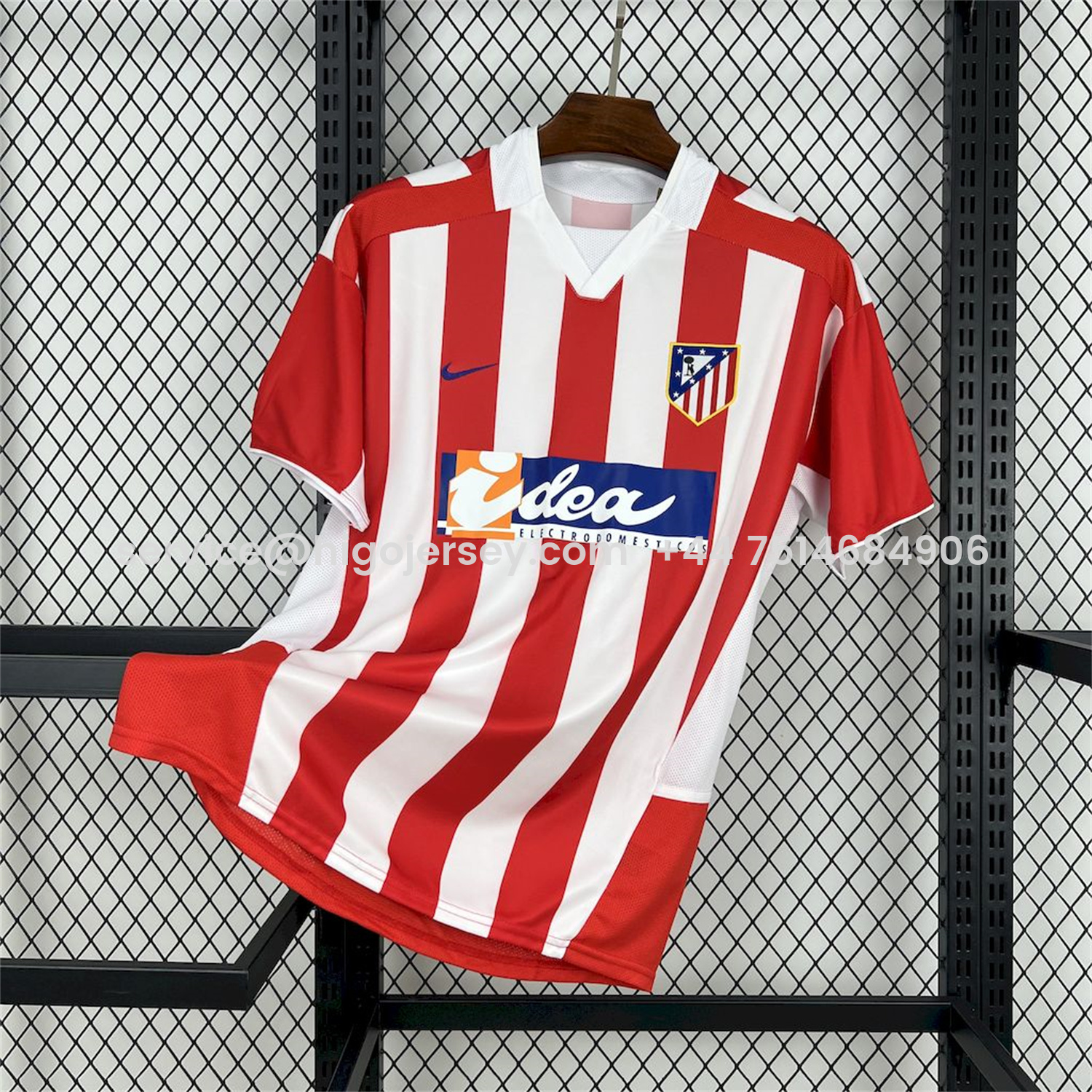 Higojerseys-Retro Atletico Madrid 2002-03 Home Jersey