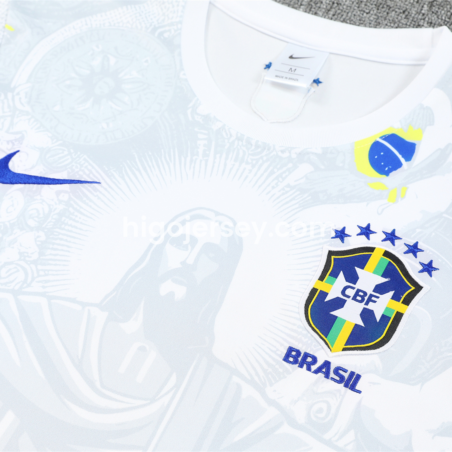 Higojerseys-Brazil 25-26 White Jesus Statue Short-Sleeve Training Set - White Top & Black Shorts