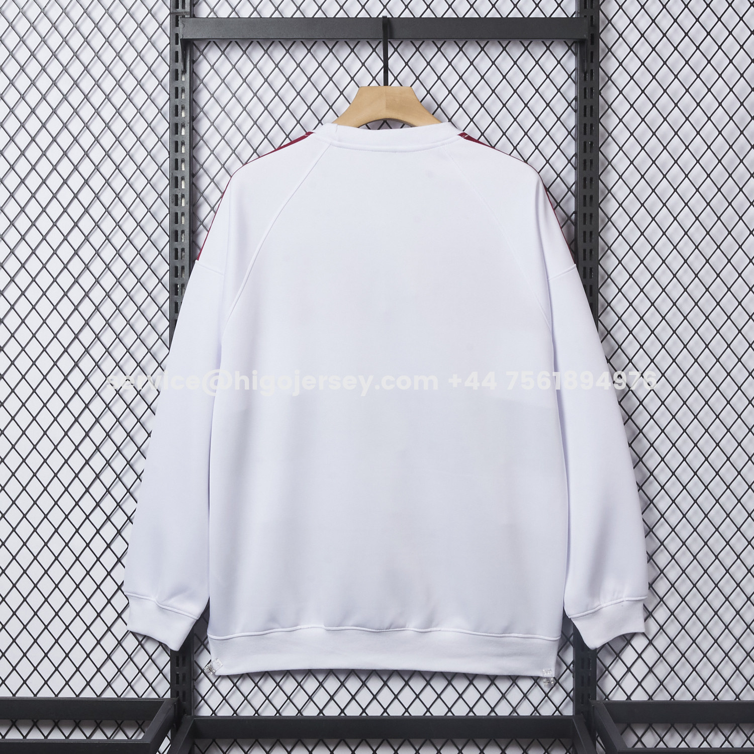 Higojerseys-Bayern Munich 25-26 White Stripes Unisex Pullover Hoodie