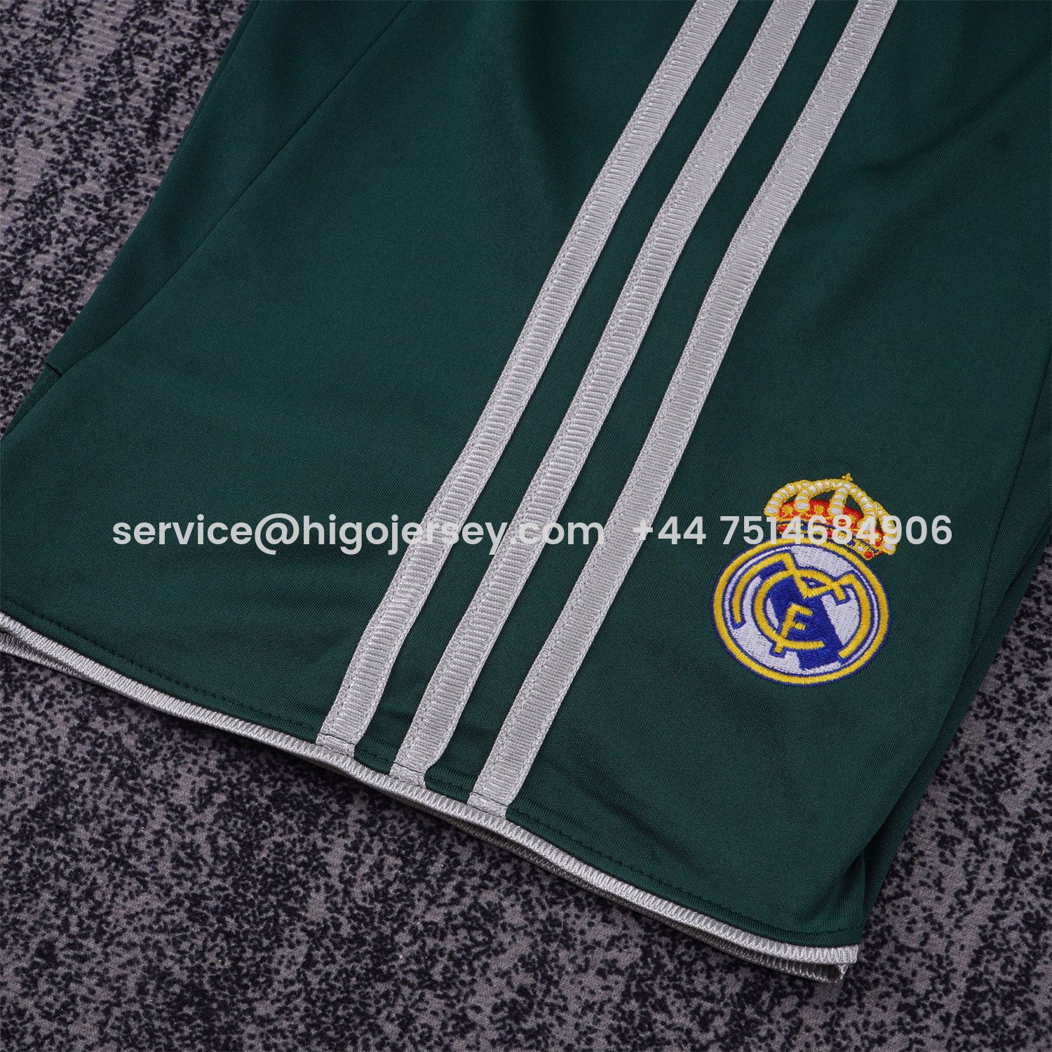 Higojerseys-Retro Real Madrid 2012-13 Third Green Kids Kit