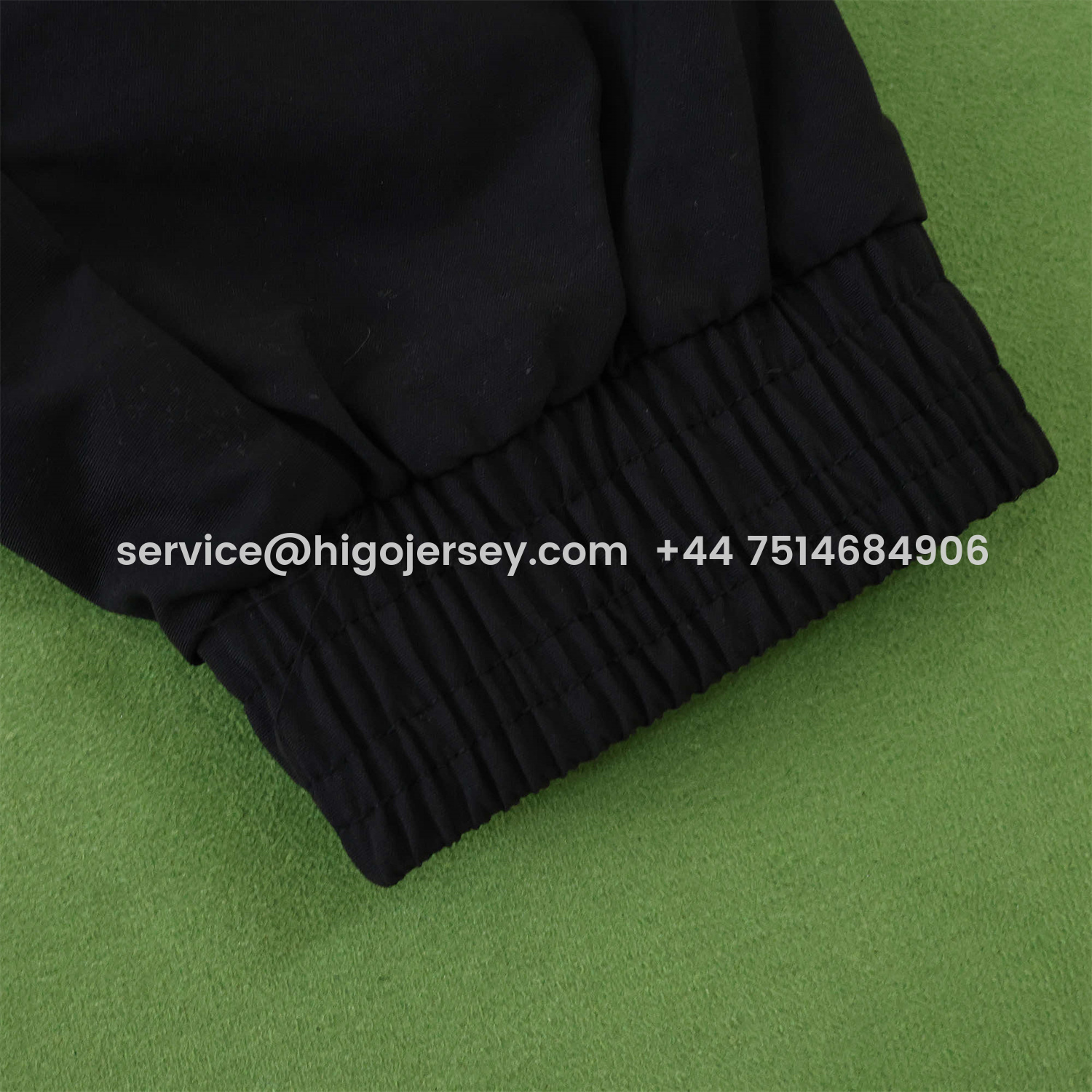 Higojerseys-Liver.pool 25-26 Throwback Windbreaker Jacket - Black