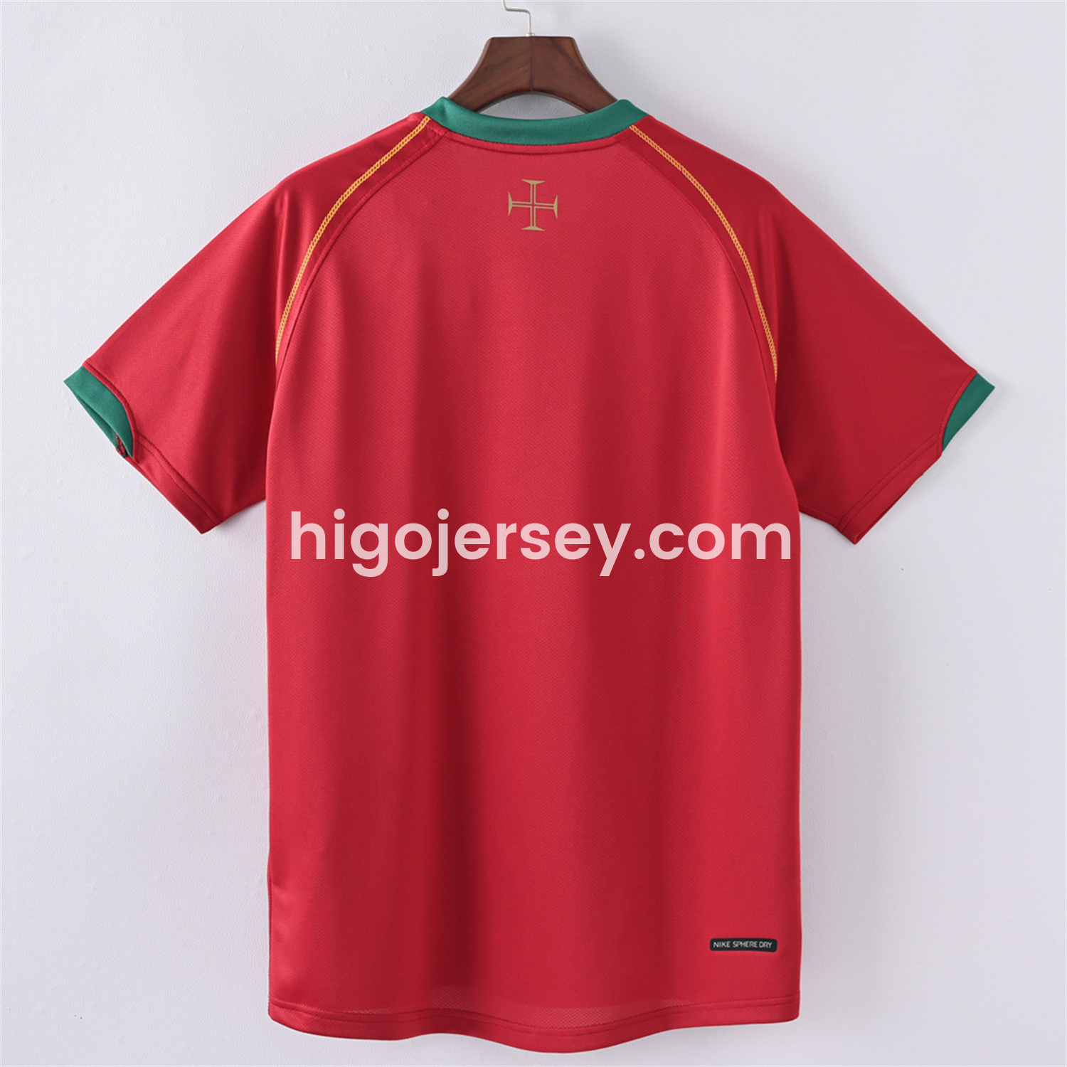 Higojerseys-Retro Portugal 2006 Home Jersey