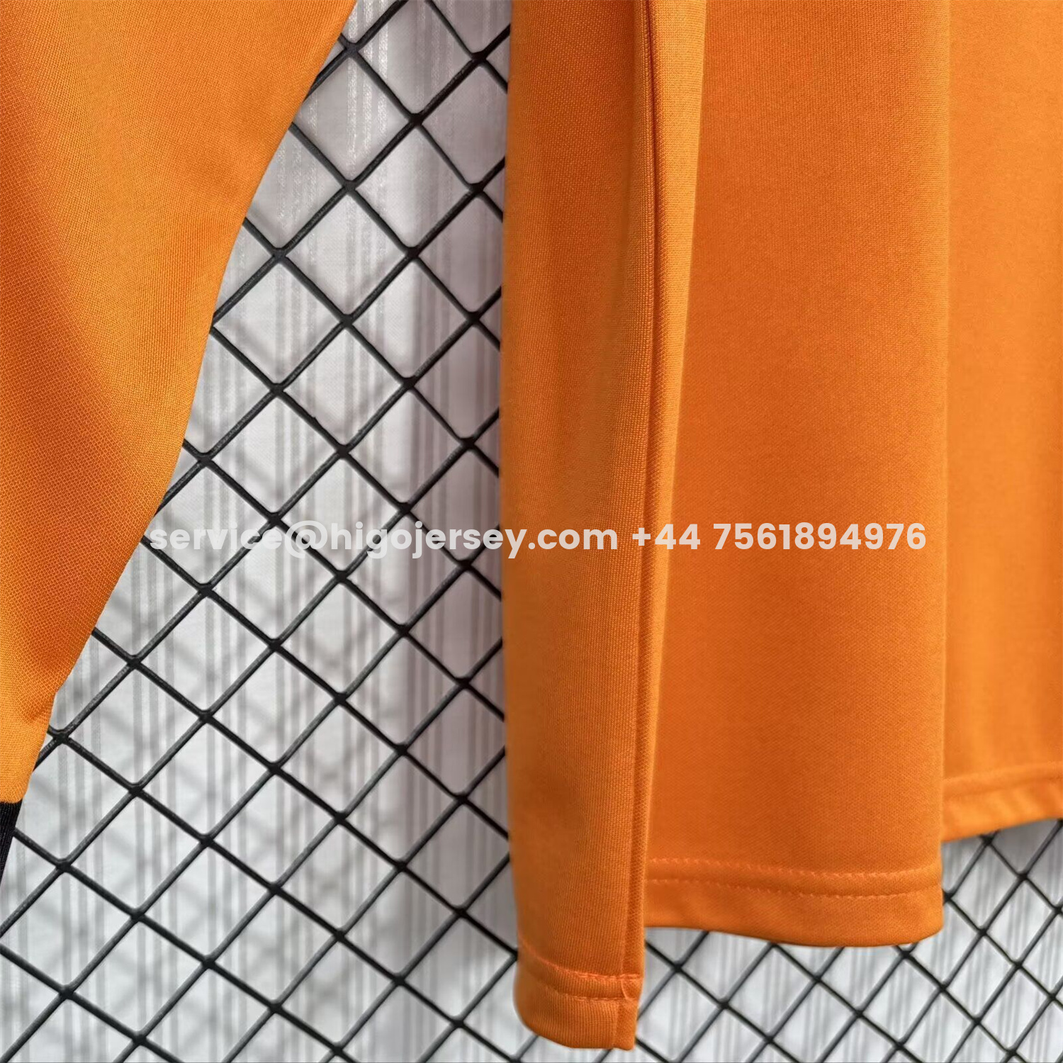 Higojerseys-Retro Wolverhampton Wanderers Wolves 1979-82 Home Long Sleeves Jersey - Fans Version