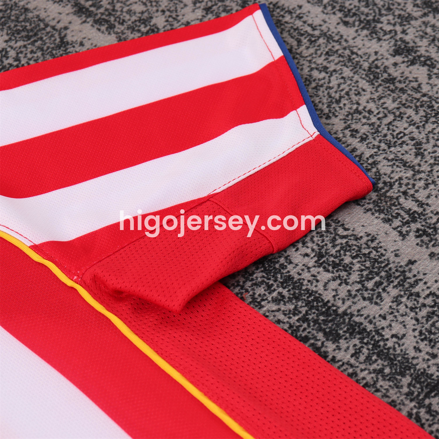 Higojerseys-Retro Atletico Madrid 2004-05 Home S.p.i.d.e.r M.a.n Special Kids Kit
