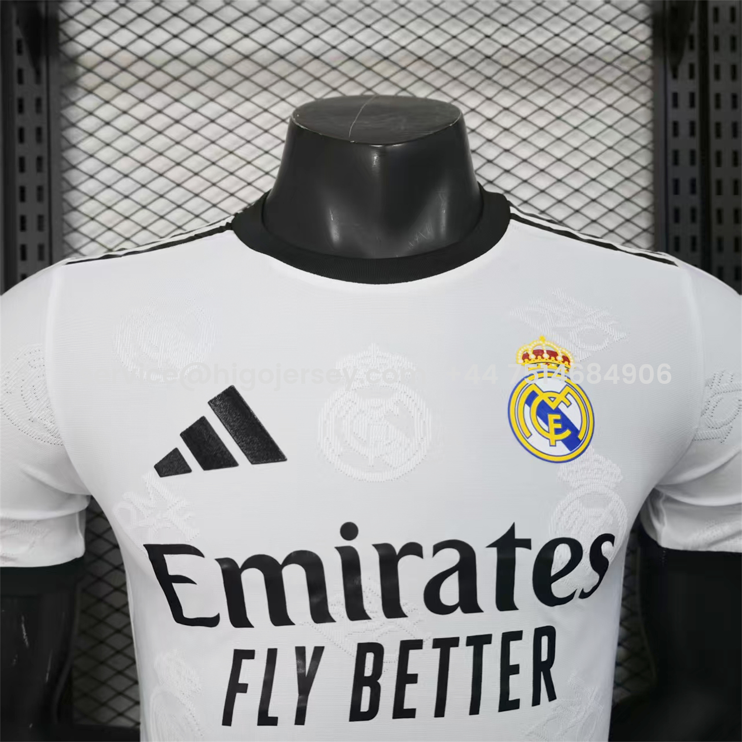 Higojerseys-Real Madrid 25-26 White Team Logo Jacquard Special Jersey - Player Version