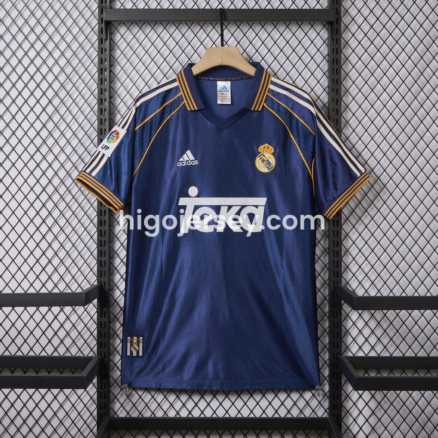 Higojerseys-Retro Real Madrid 1998-99 Third Jersey