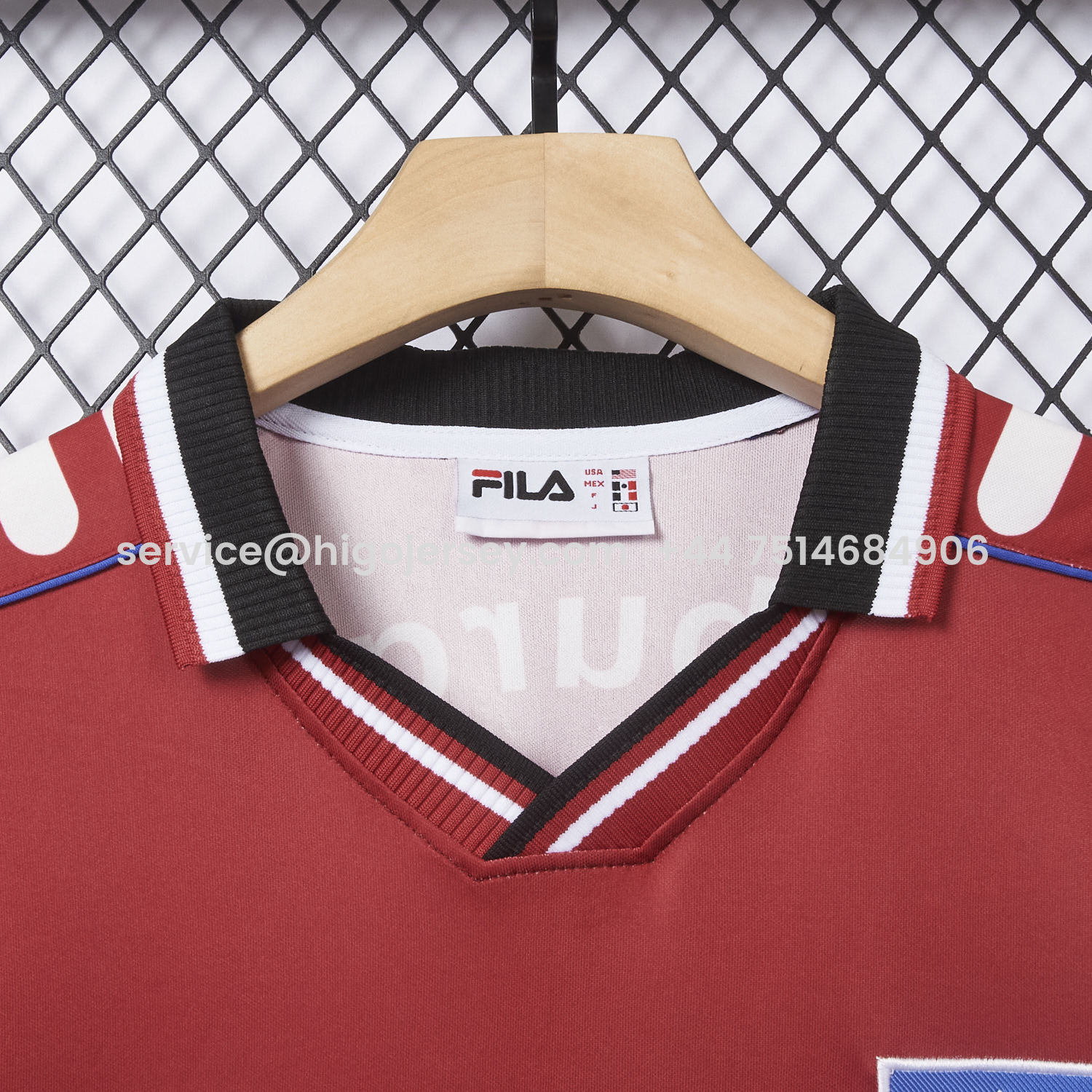 Higojerseys-Retro Hamburger SV 1999-00 Third Red Jersey