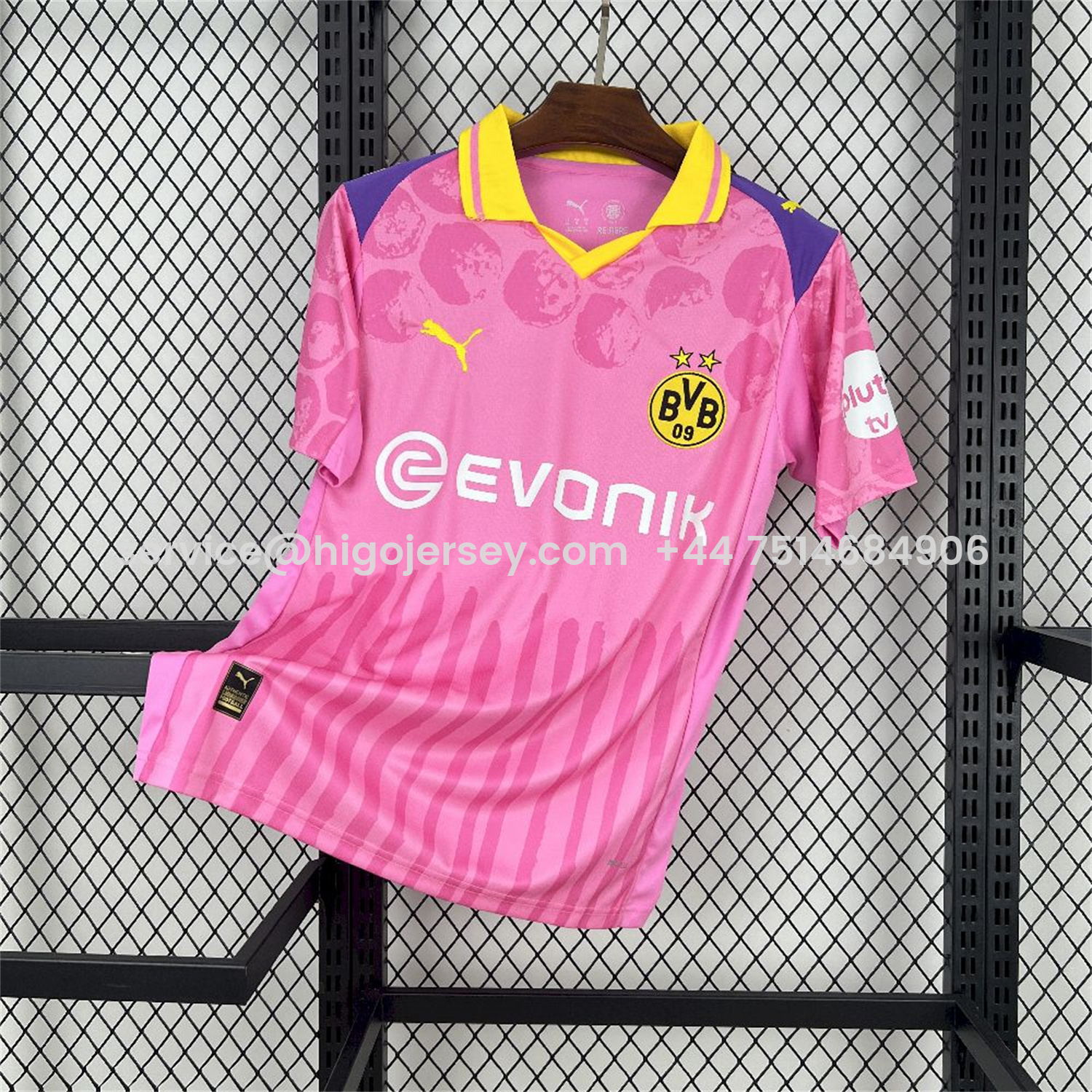 Higojerseys-Dortmund 25-26 Club World Cup Pink Goalkeeper Jersey - Fans Version