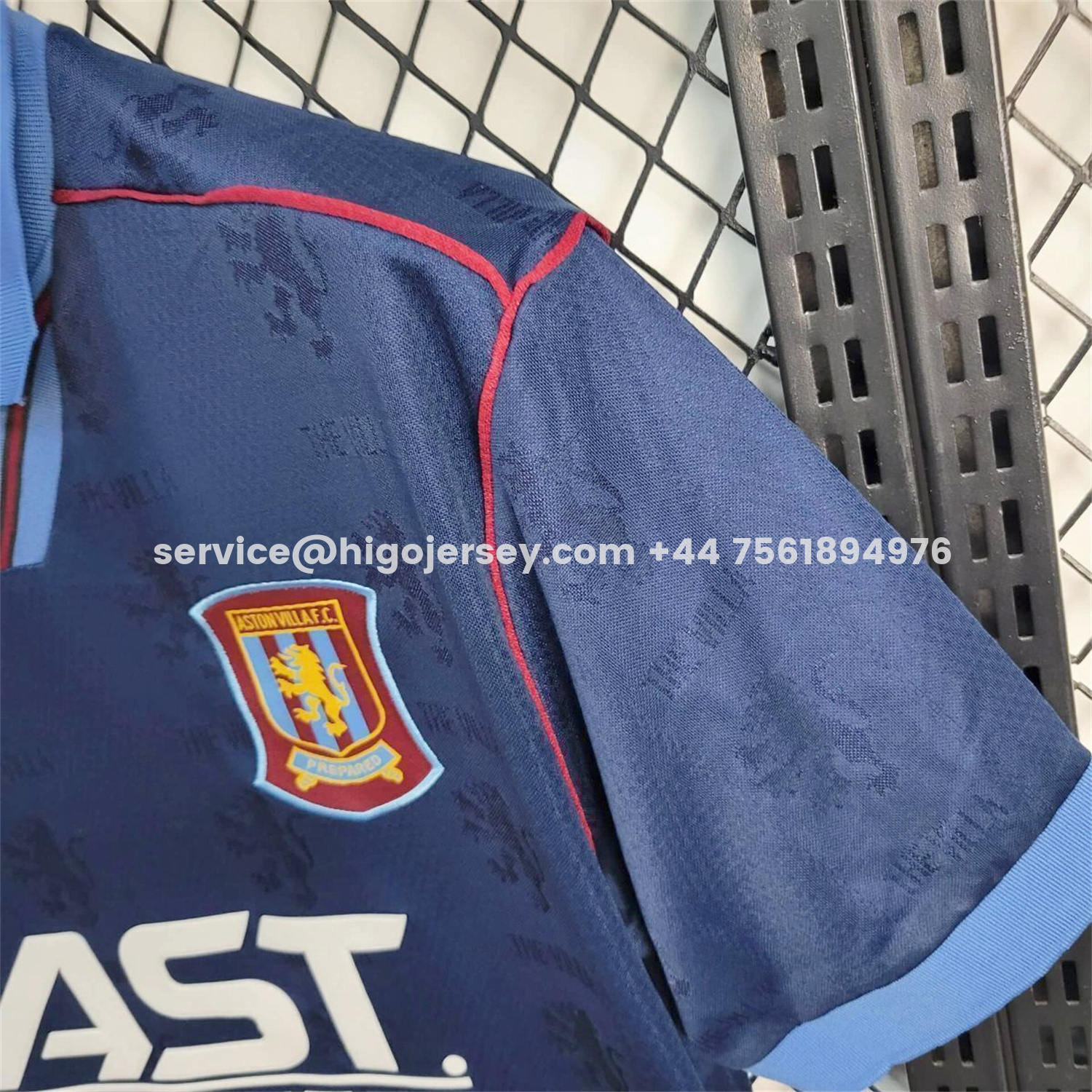 Higojerseys-Retro Aston Villa 1995-97 Away Jersey