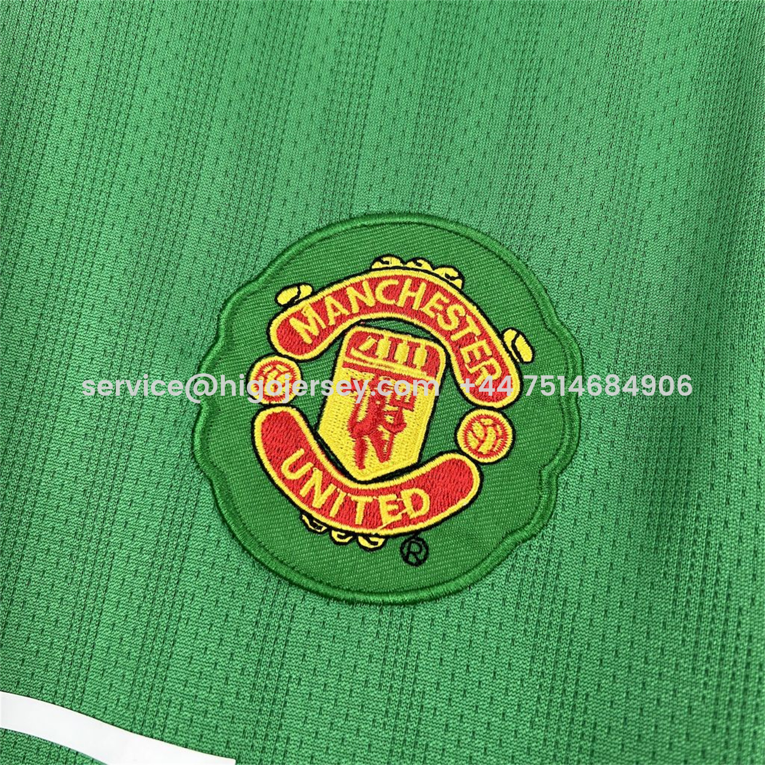 Higojerseys-Retro Manchester United 2007-08 Green Goalkeeper Jersey