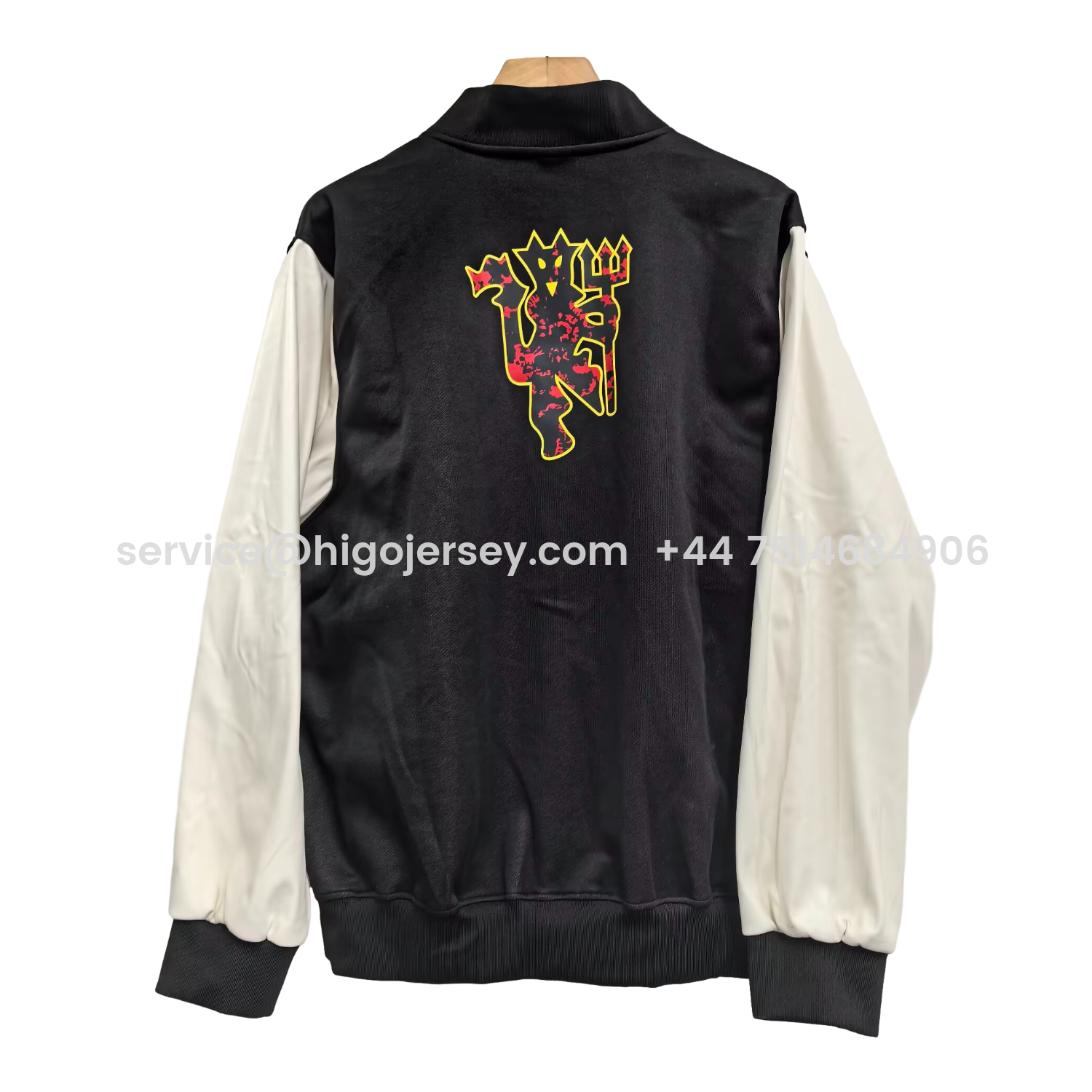 Higojerseys-Manchester United 25-26 Throwback Windbreaker Jacket - Black And White