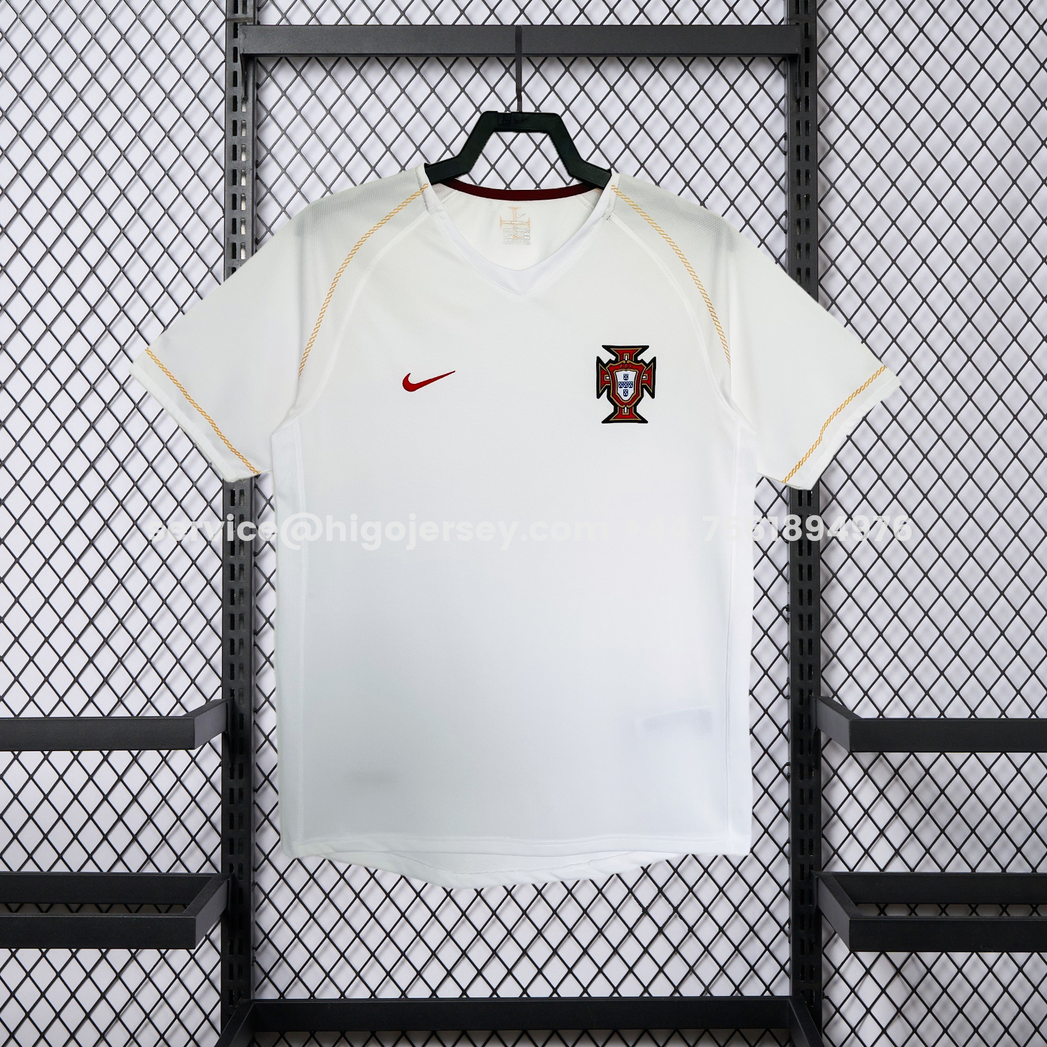 Higojerseys-Retro Portugal 2006 Away Jersey