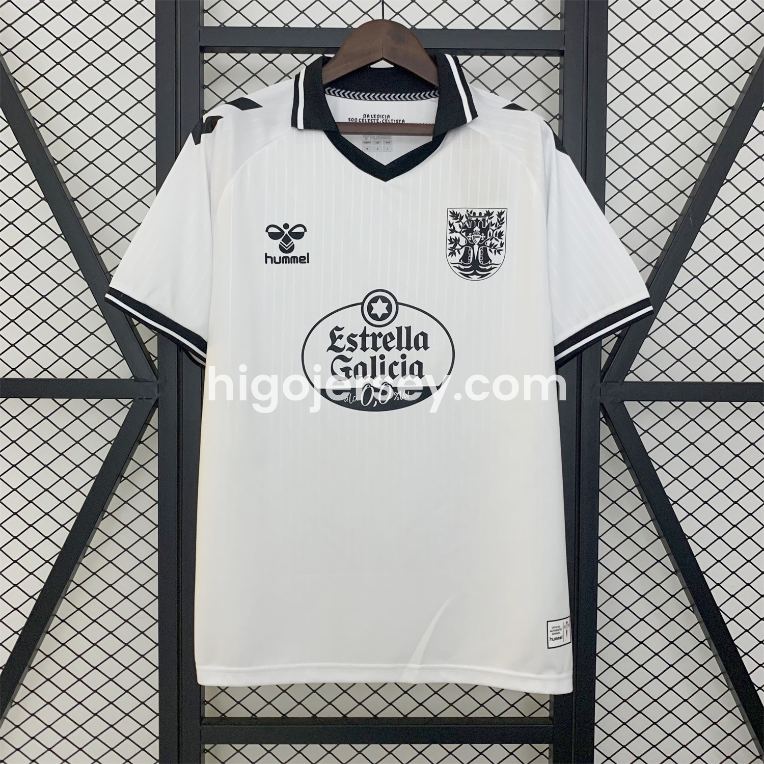 Higojerseys-Celta Vigo 24-25 Oliveira Dos Cen Anos White Goalkeeper Jersey - Fans Version