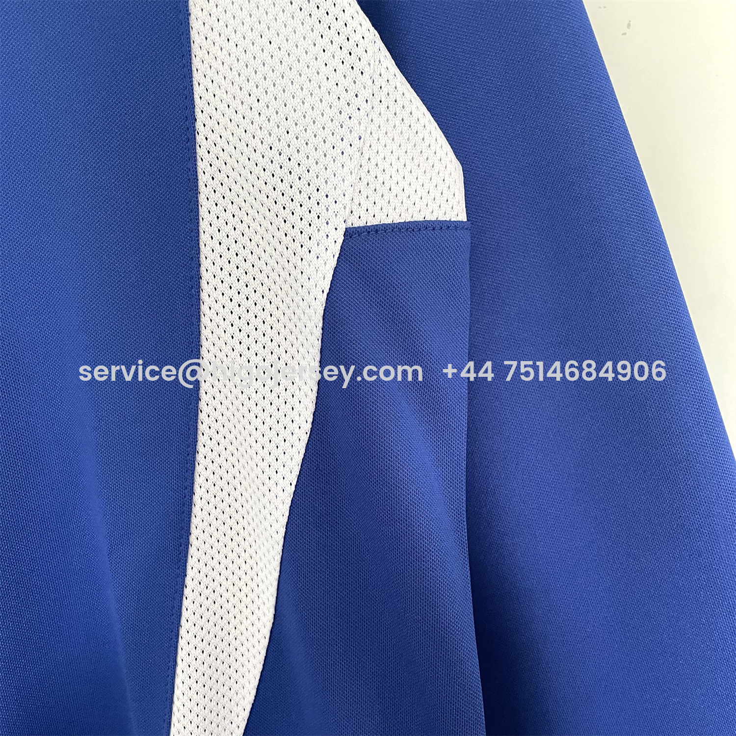 Higojerseys-Retro Brazil 2002 Away Long Sleeves Jersey