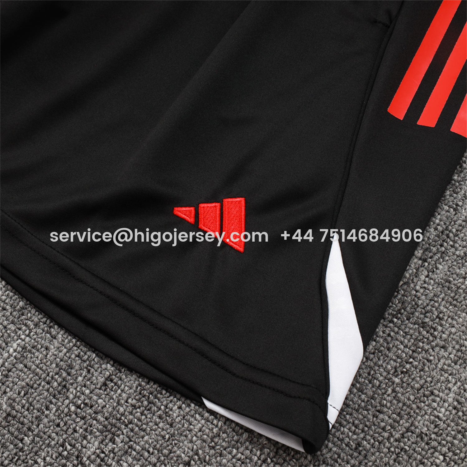 Higojerseys-Liver.pool 25-26 Vest Training Set - Black Vest & Black Shorts