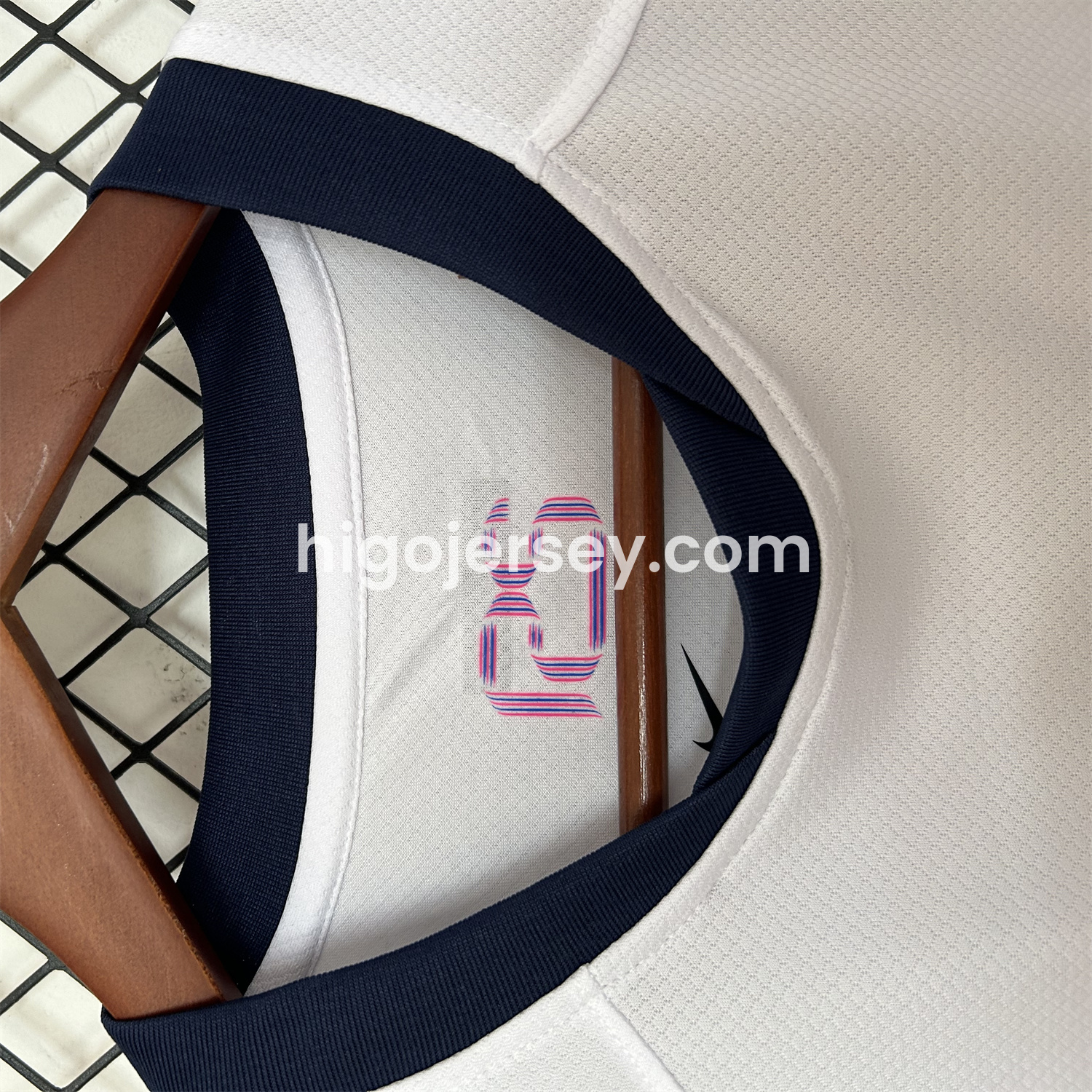 Higojerseys-Barcelona 24-25 White GK Pre-match Training Jersey - Fans Version