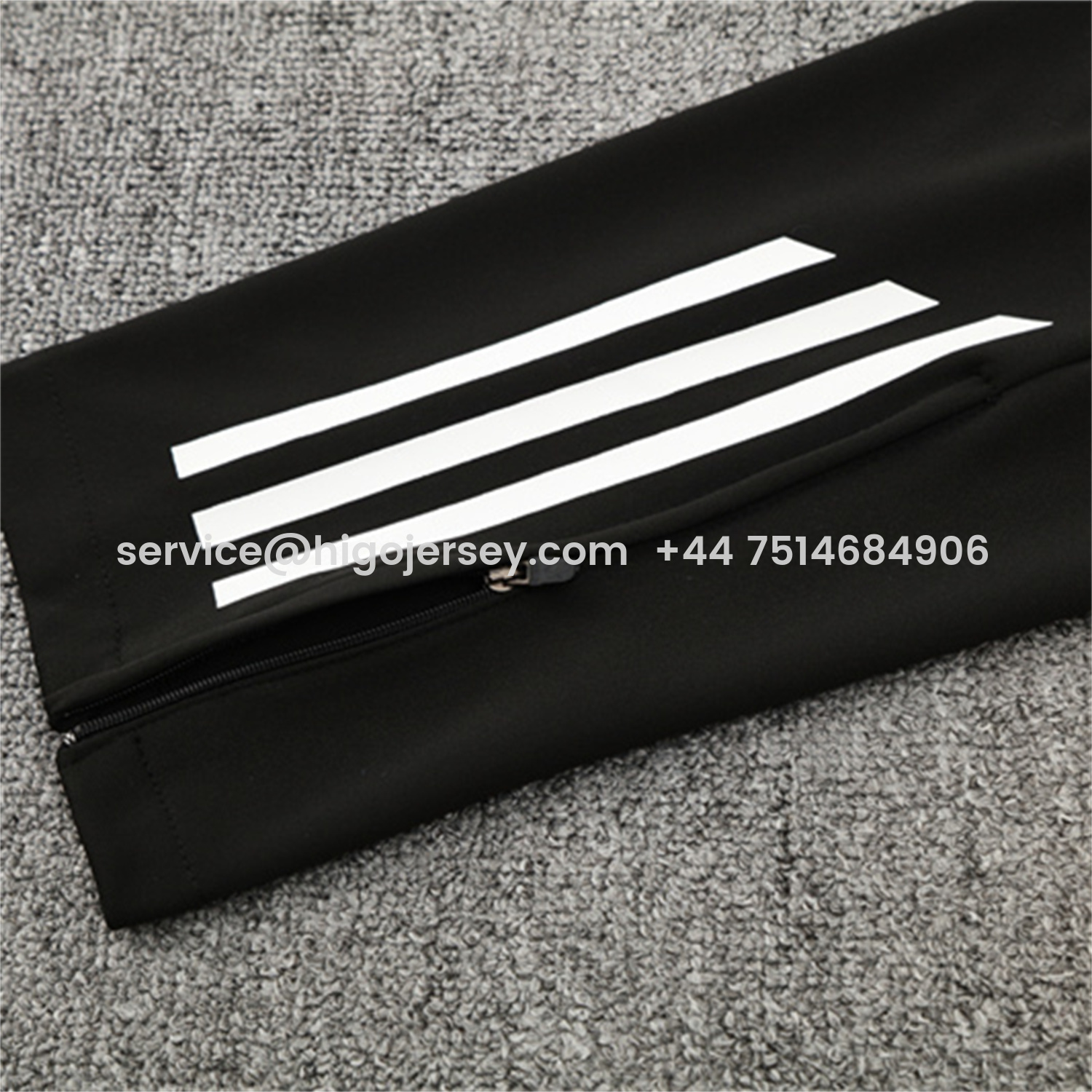 Higojerseys-Liver.pool 25-26 Kids Long Sleeve Training Set - Green Top & Black Pants