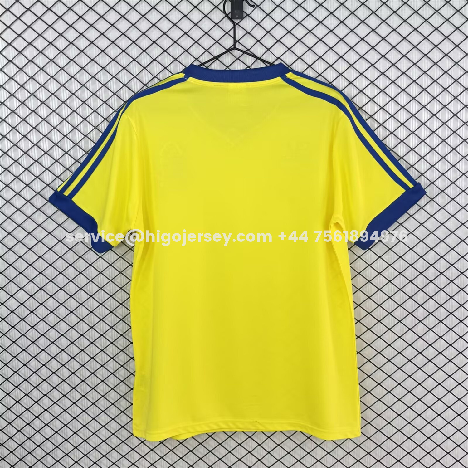 Higojerseys-Retro Nottingham Forest 1977-80 Away Jersey