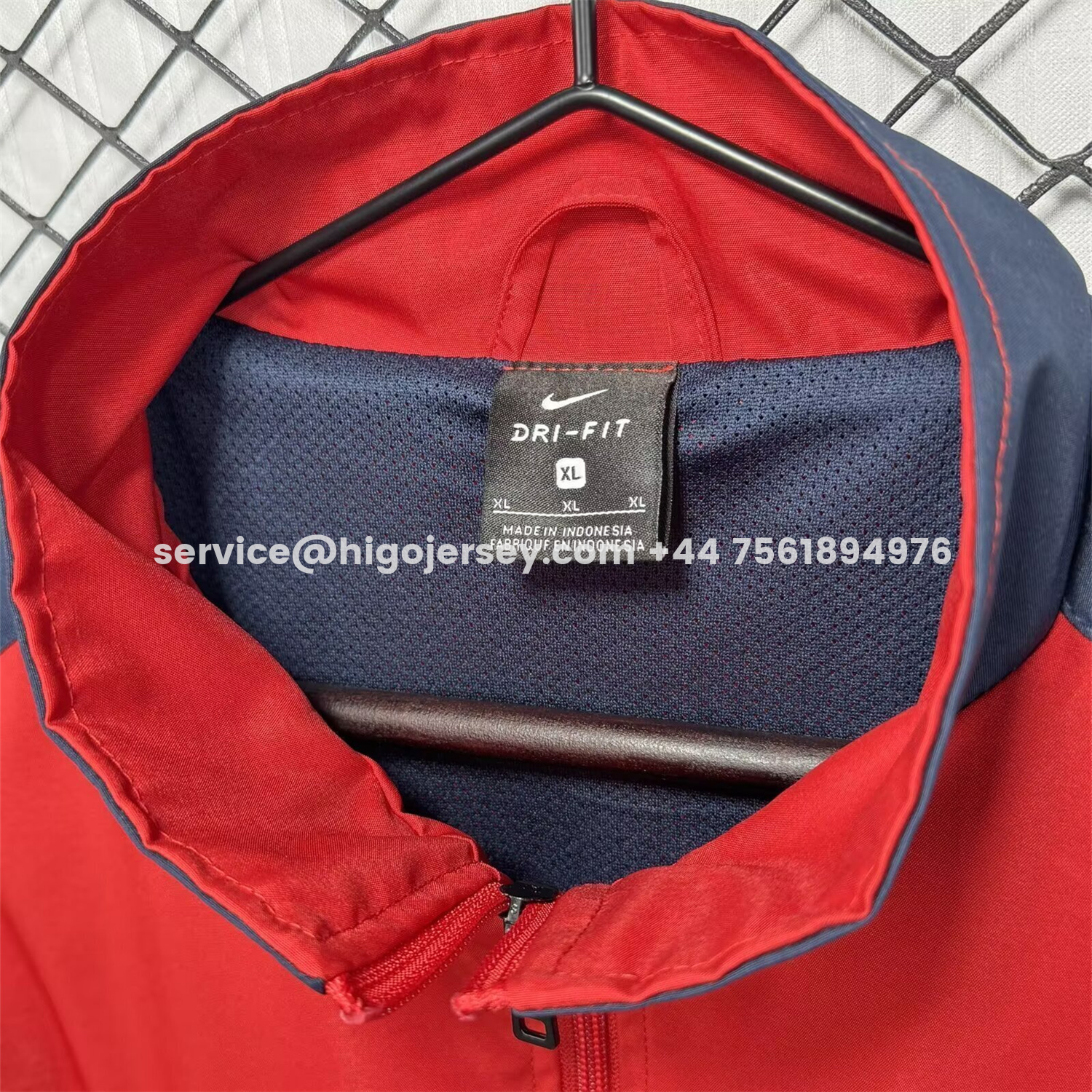 Higojerseys-Retro Barcelona 1998-00 Home Windbreaker Jacket - Red