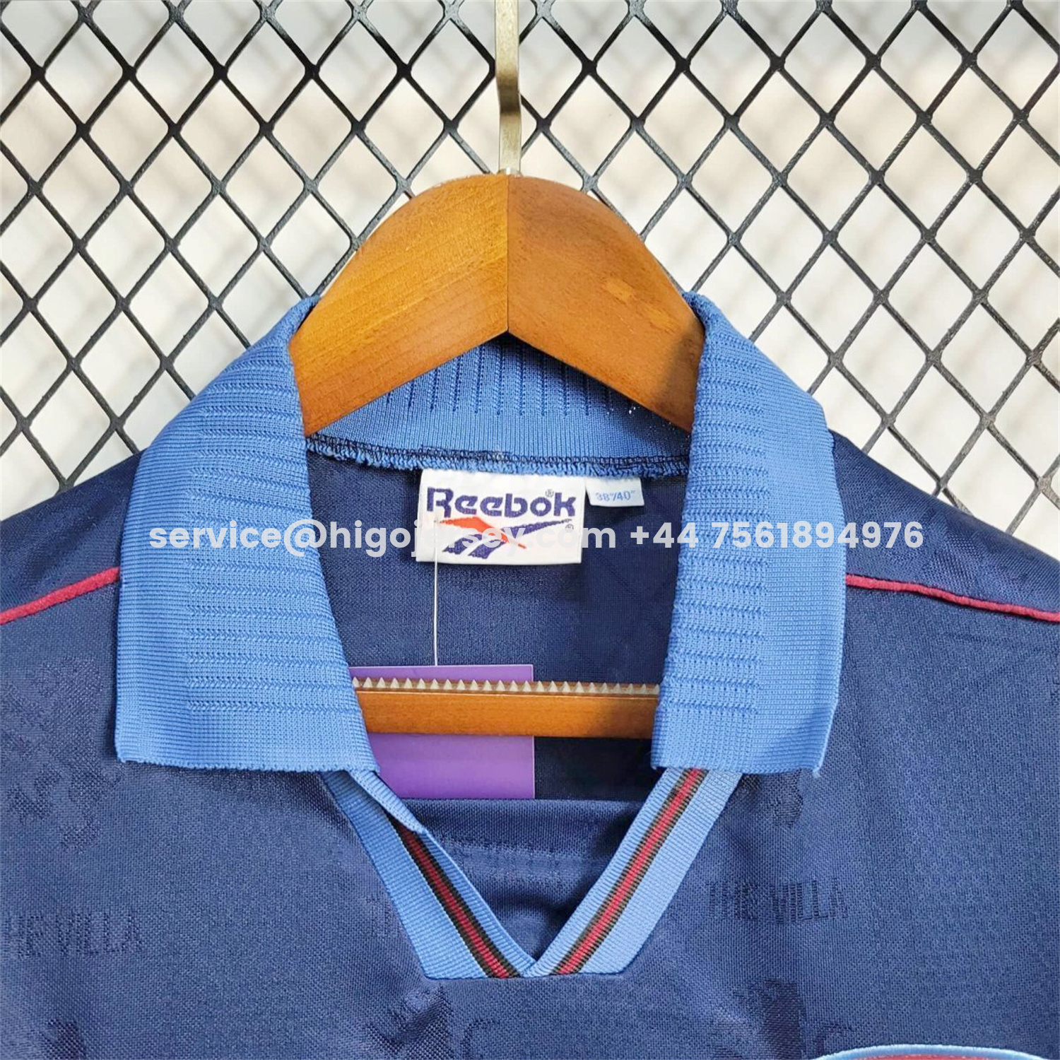 Higojerseys-Retro Aston Villa 1995-97 Away Jersey