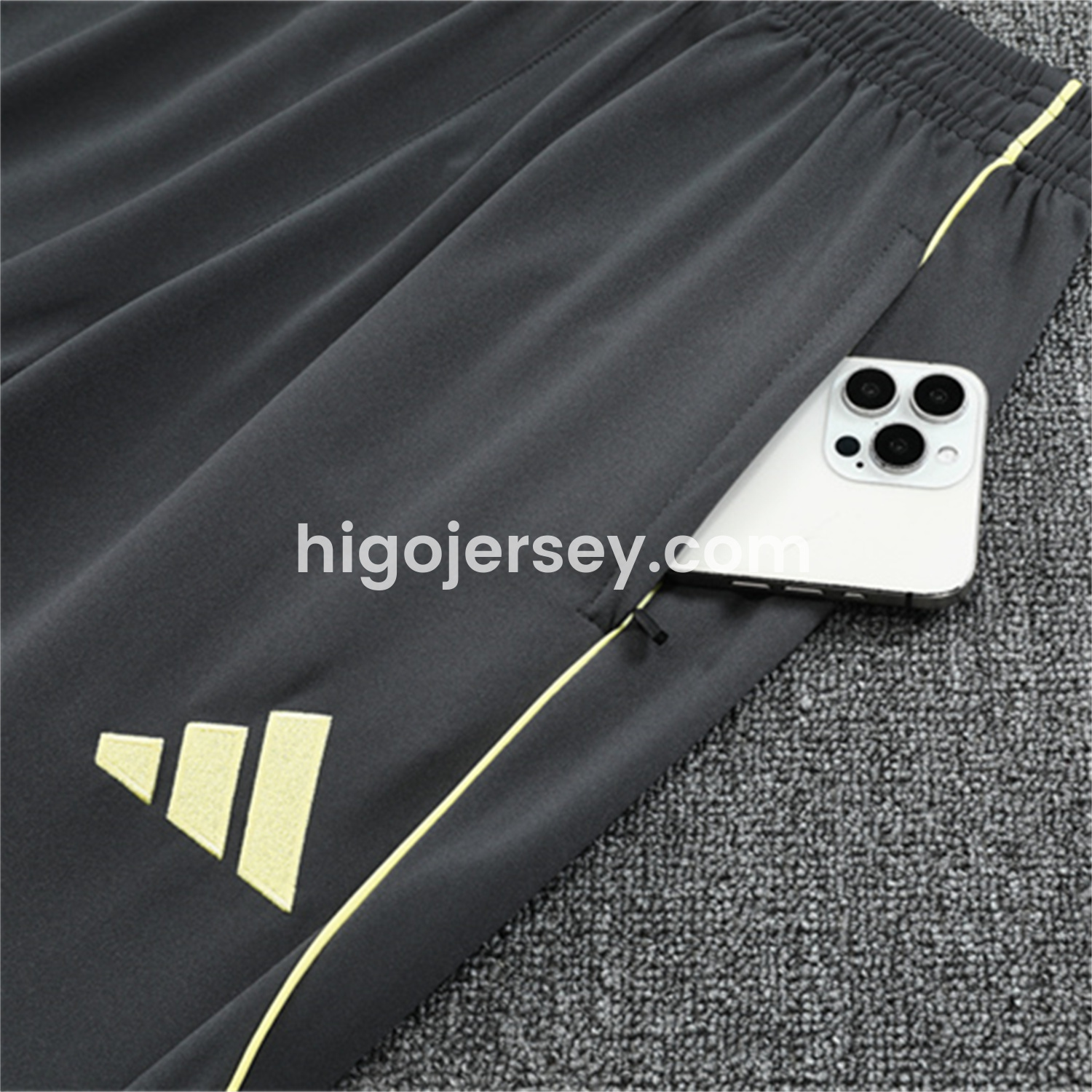 Higojerseys-Real Madrid 25-26 Long Sleeves Training Set - Yellow Top & Gray Pants
