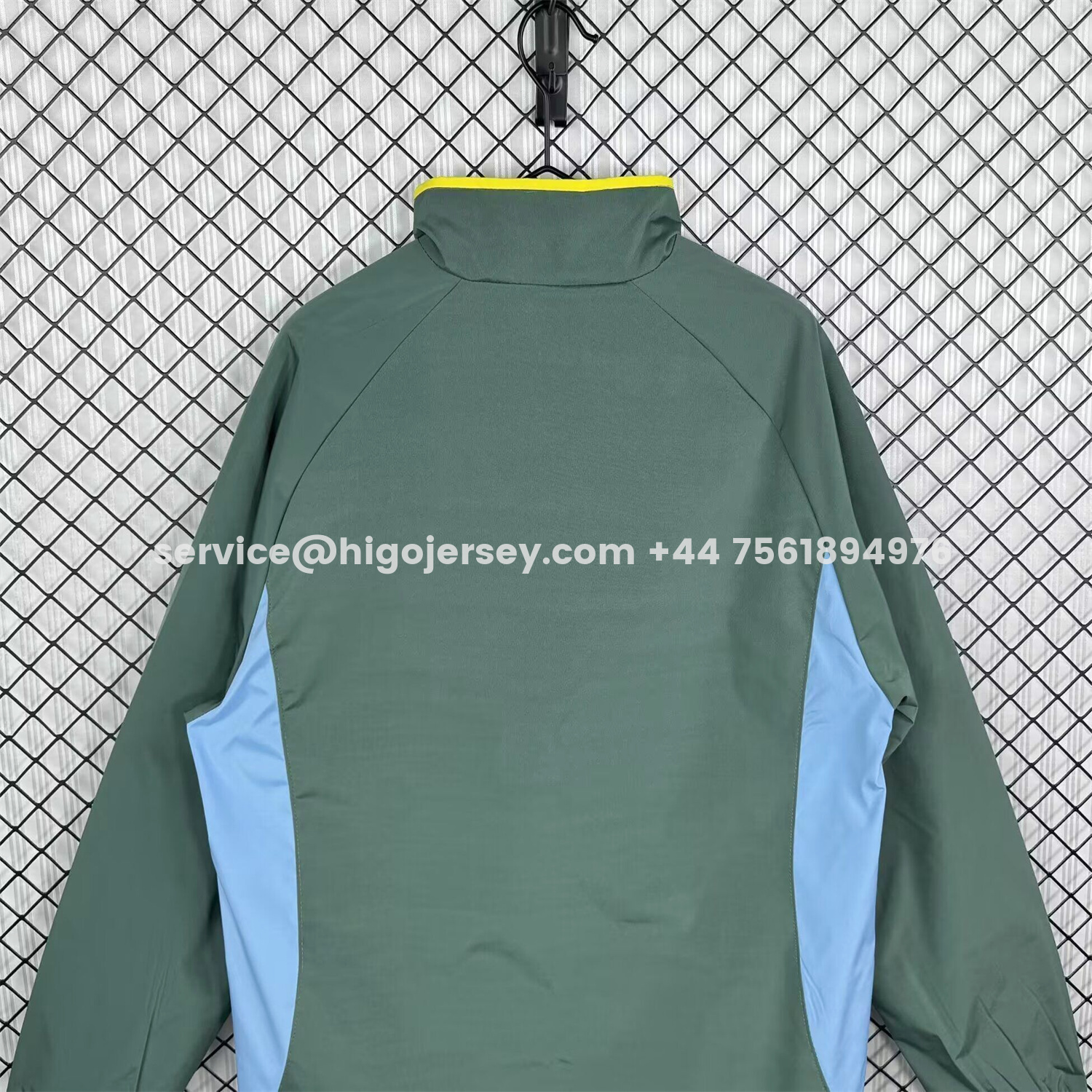 Higojerseys-Retro Sporting CP 2002-03 Windbreaker Jacket - Blue Green