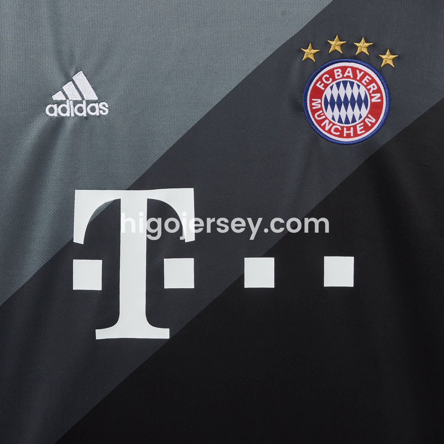 Higojerseys-Retro Bayern Munich 2016-17 Away Men's Adult Jersey Set - Fans Version