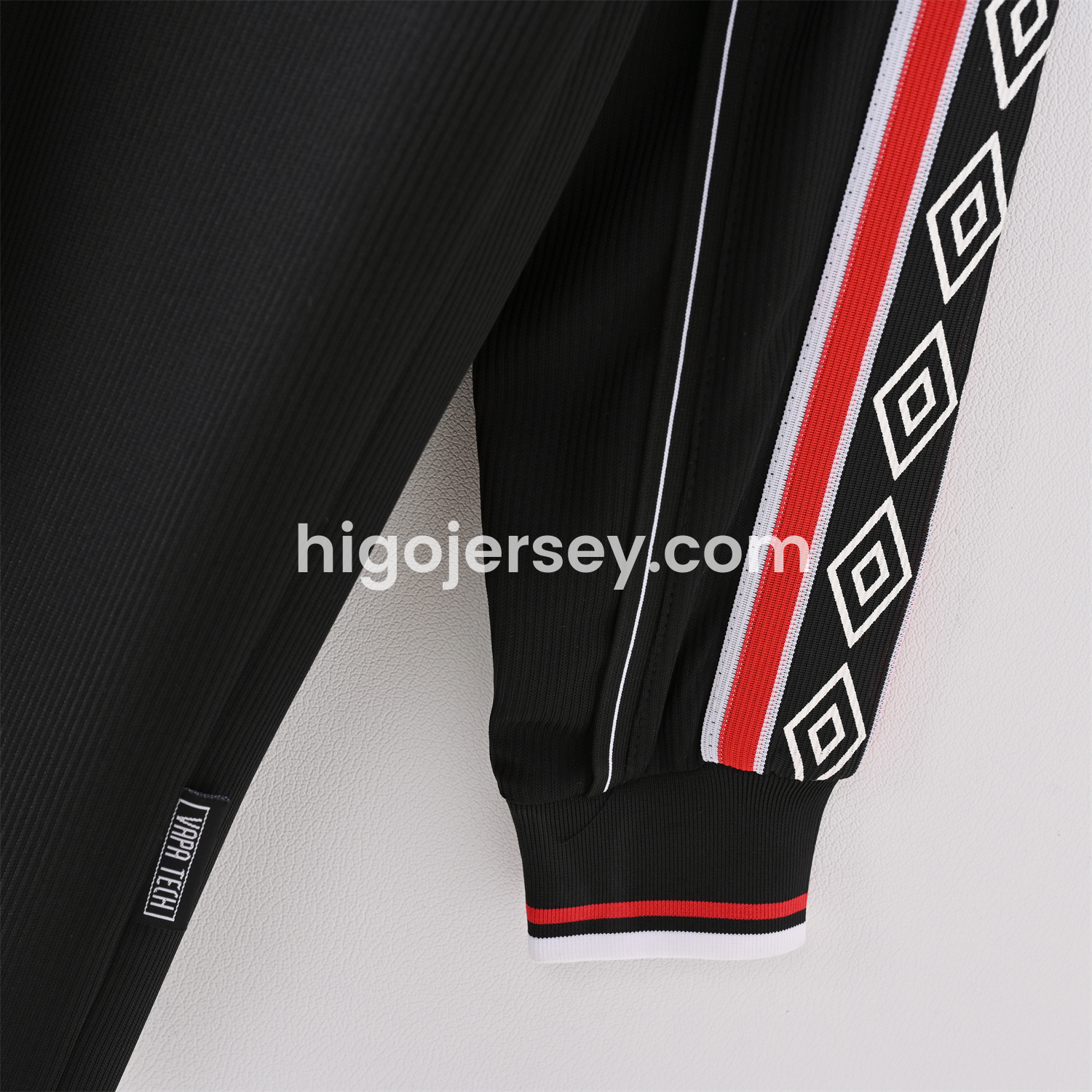 Higojerseys-Retro Manchester United 1998-99 Black Long Sleeves Jersey