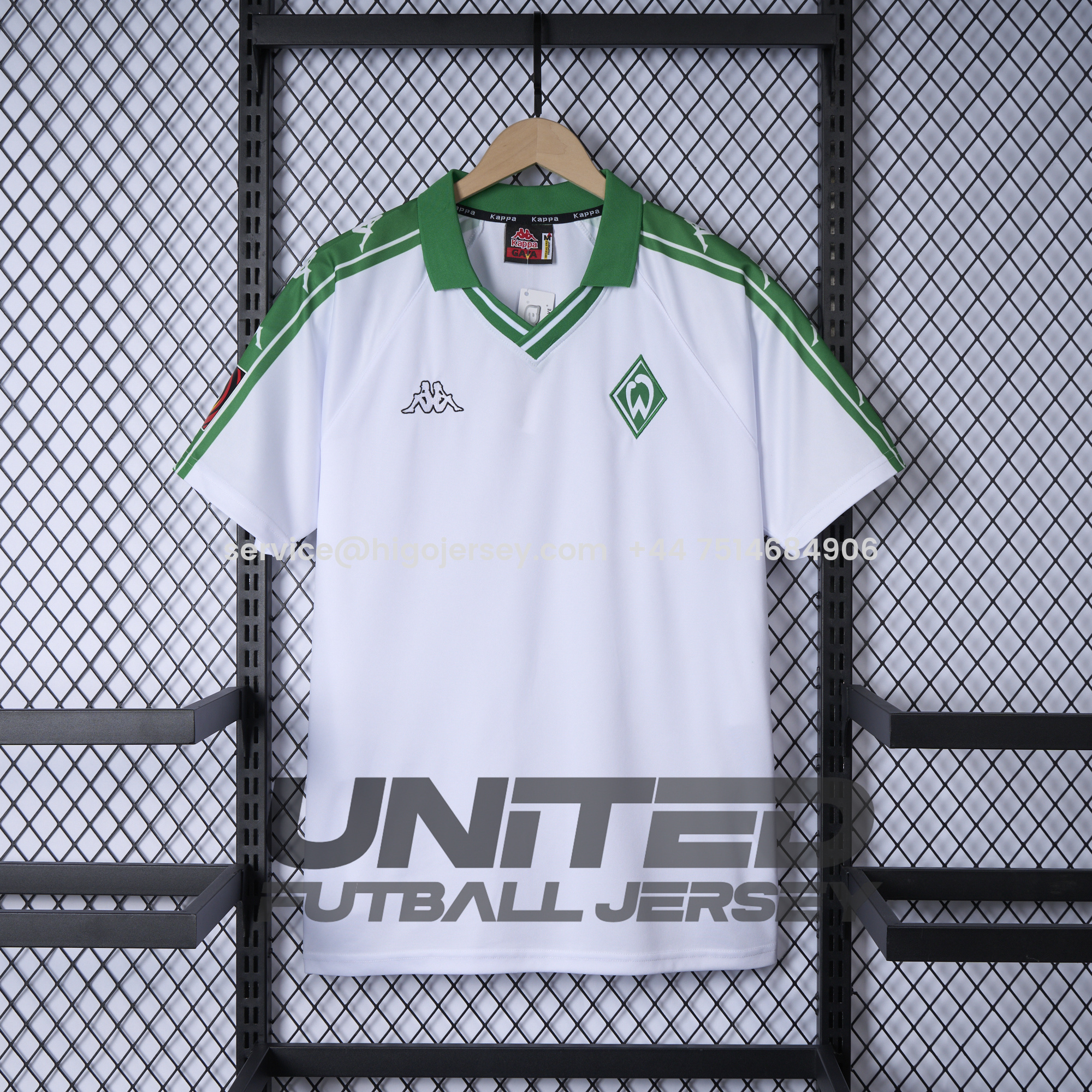 Higojerseys-Retro Werder Bremen 2001-02 Away Jersey