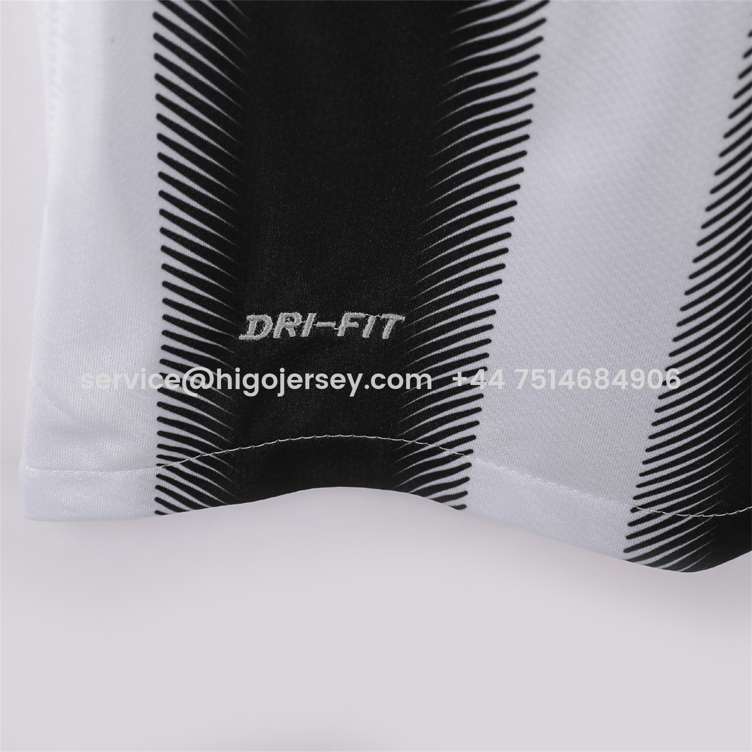 Higojerseys-Retro Juventus 2011-12 Home Jersey