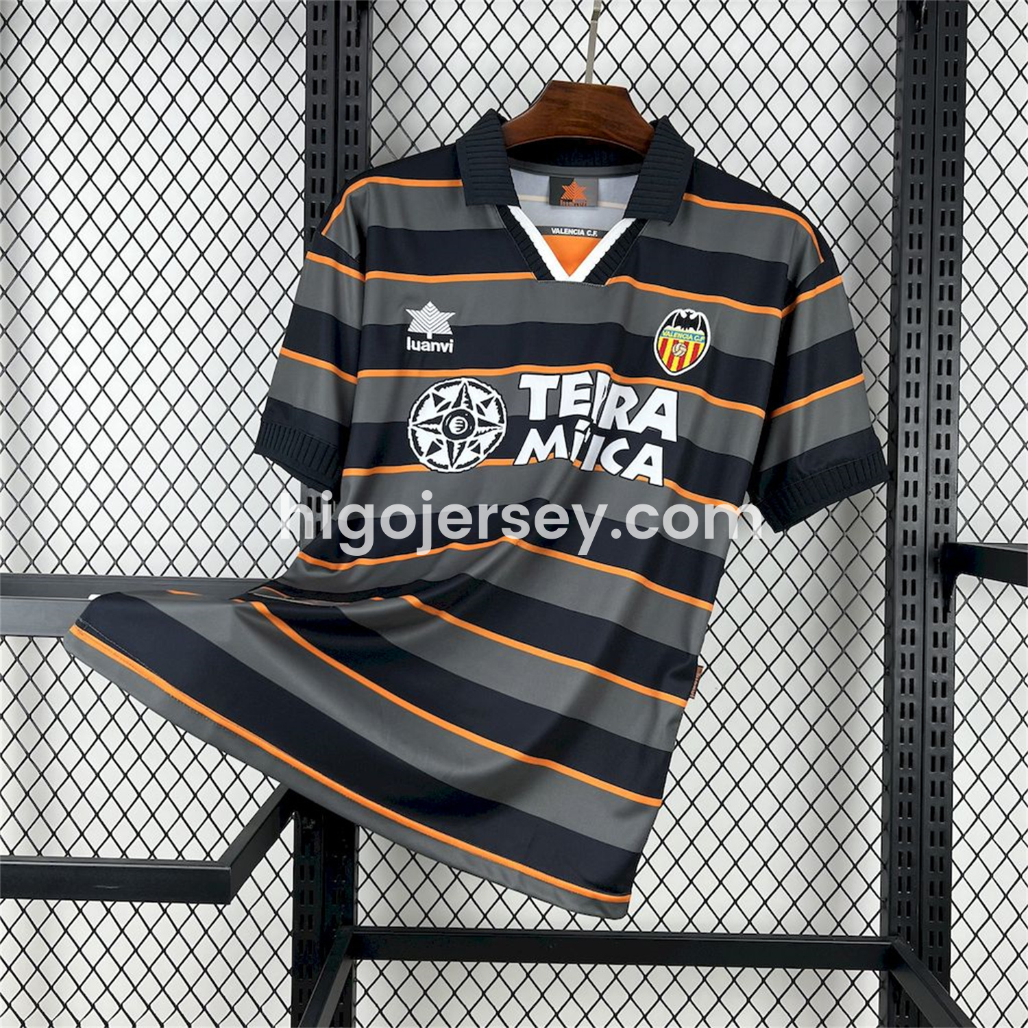 Higojerseys-Retro Valencia 1999-00 Third Jersey