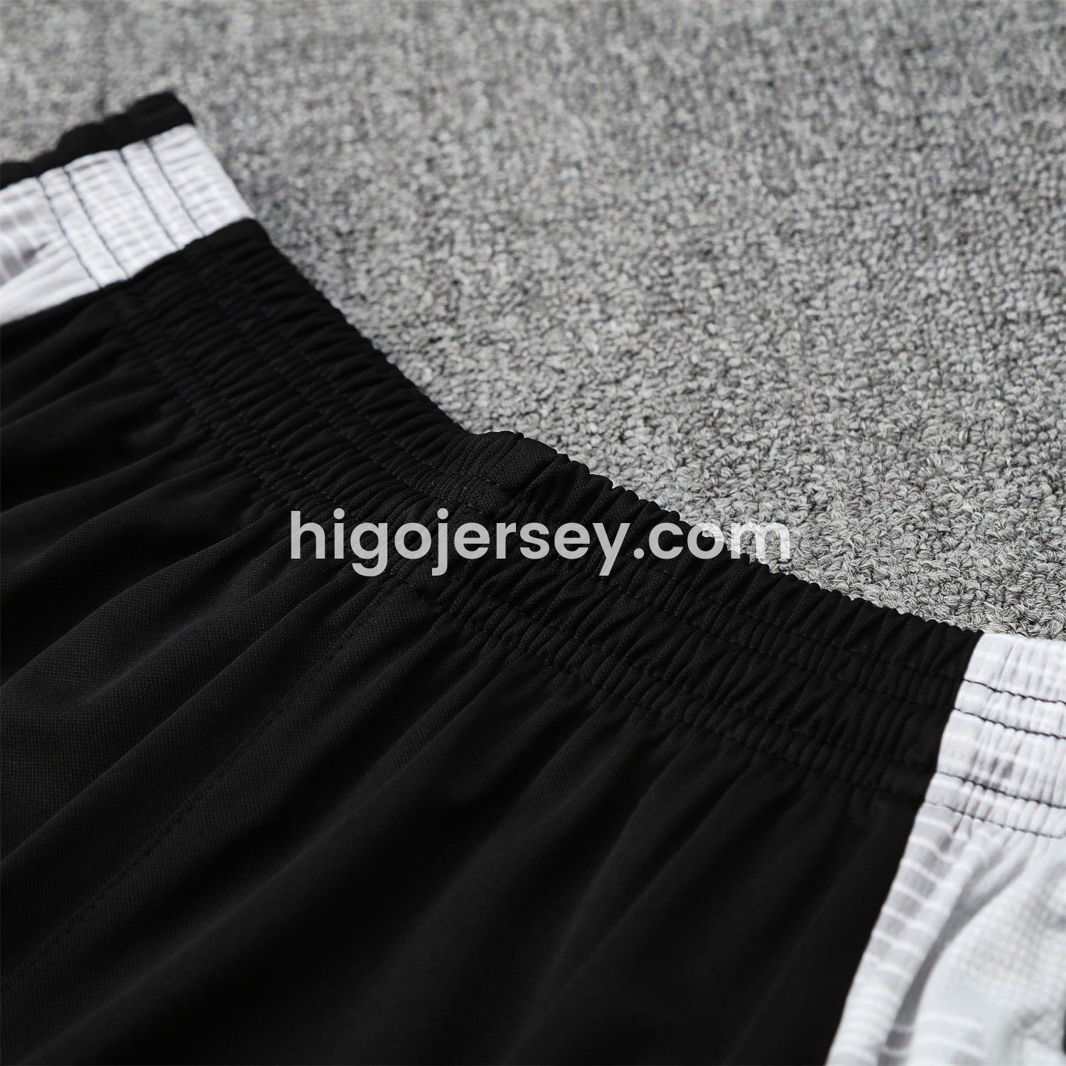 Higojerseys-Real Madrid 25-26 Vest Training Set - Green-Black Dragon Vest & Black-White Shorts