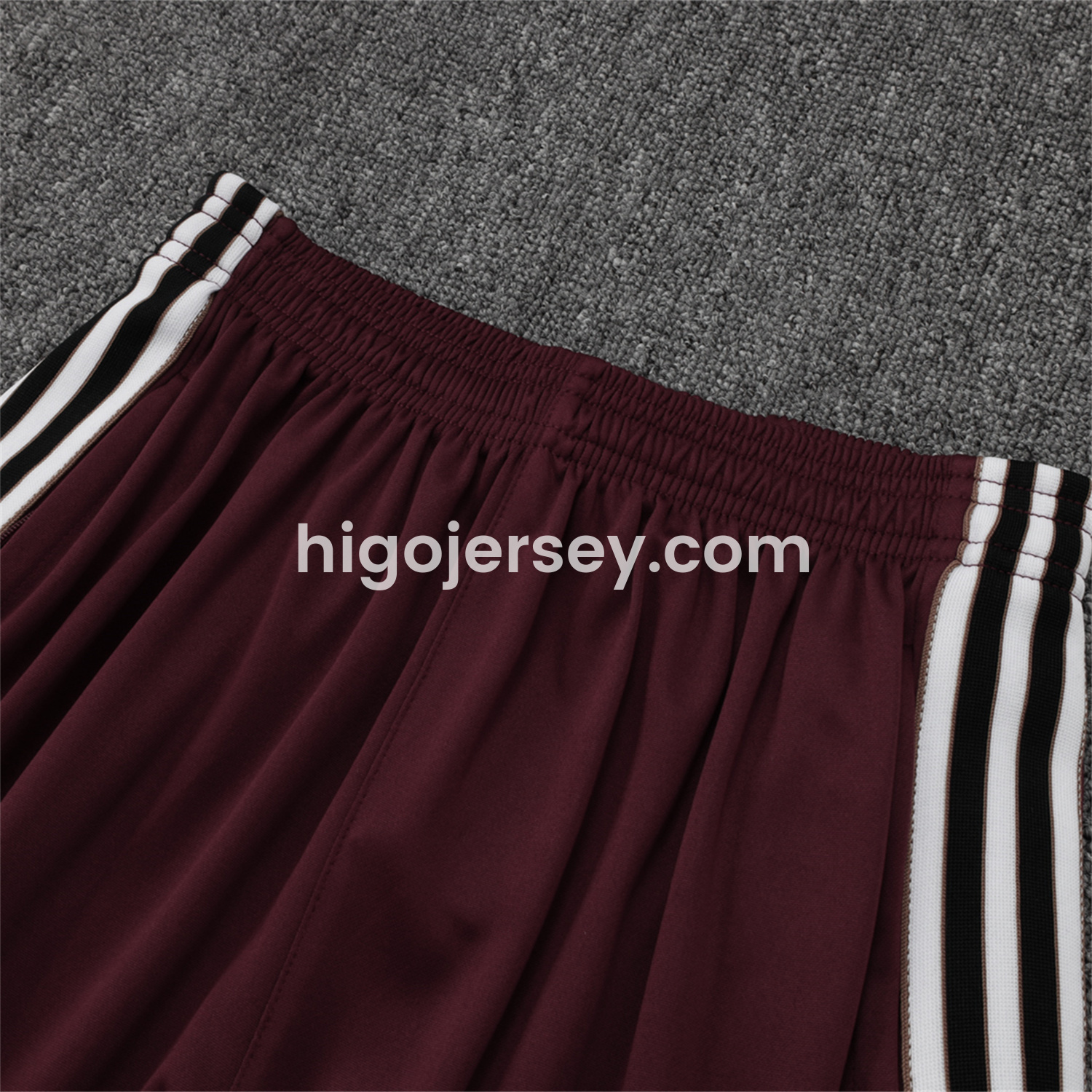 Higojerseys-Ajax 25-26 Throwback Trefoil Short-Sleeve Training Set - Deep Red