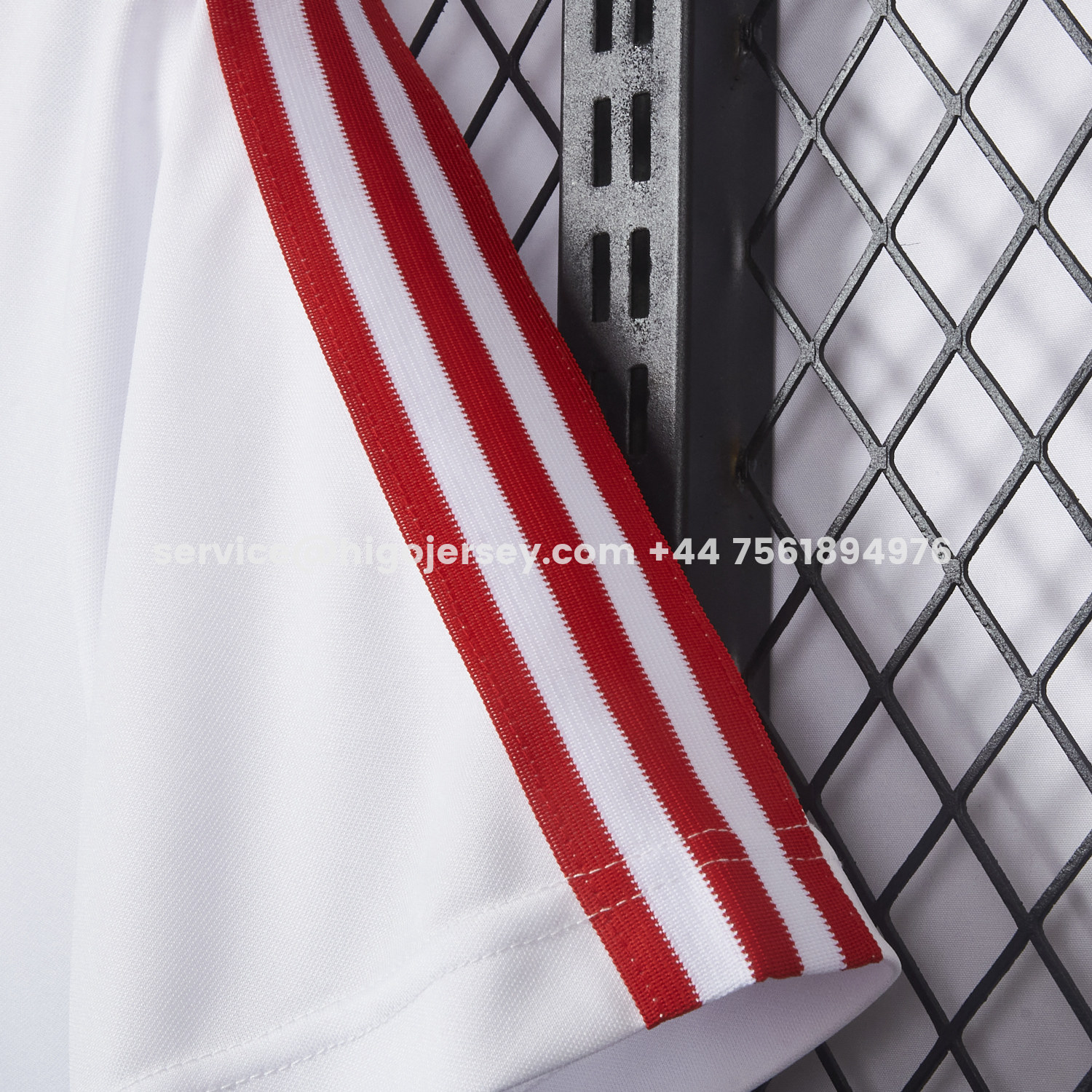 Higojerseys-Retro 1. FC Köln 1976-77 Away White Jersey
