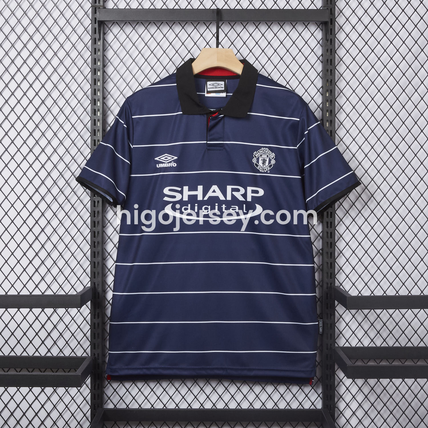 Higojerseys-Retro Manchester United 1999-00 Third Jersey