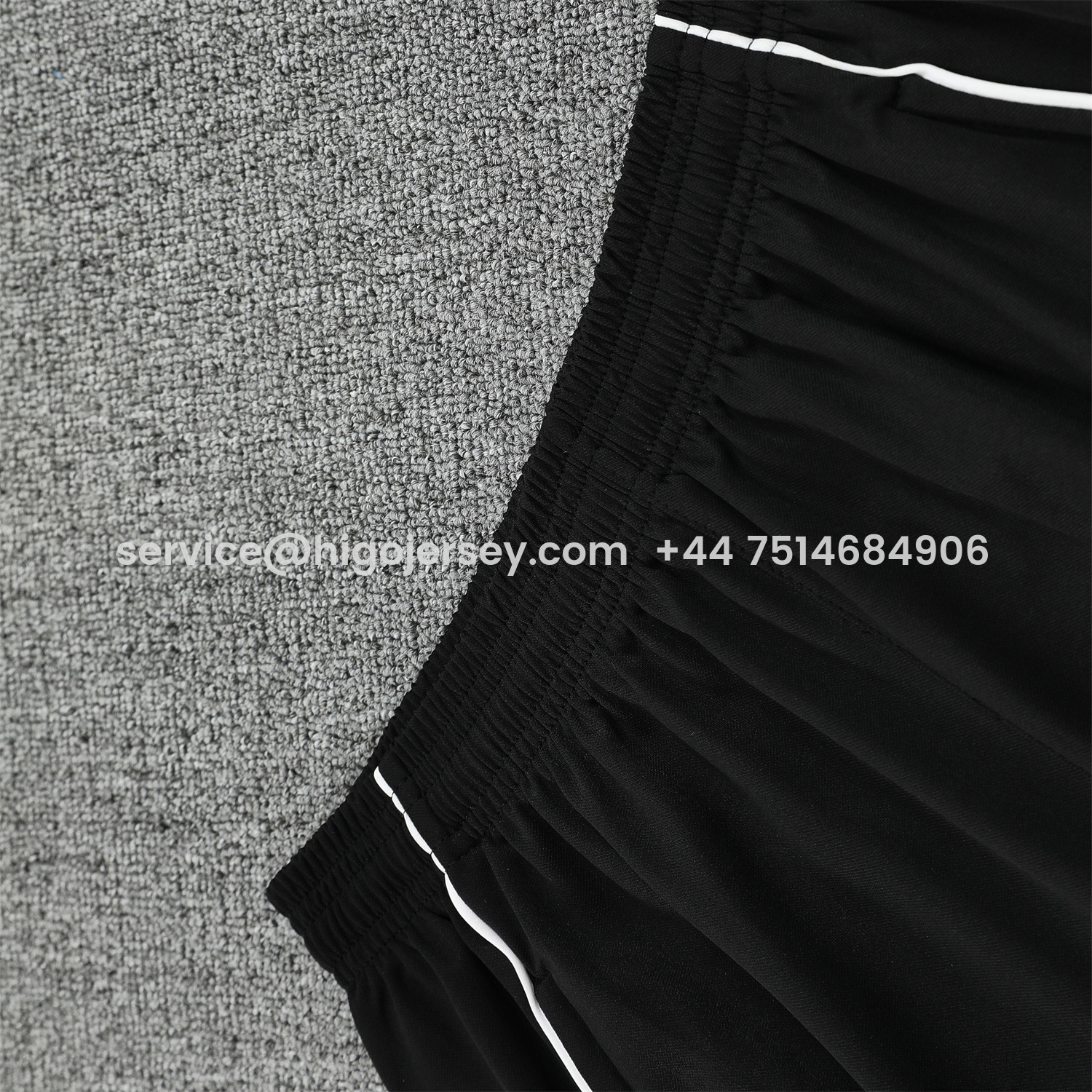 Higojerseys-Real Madrid 25-26 Vest Training Set - Pink Arrow Pattern Vest & Black Shorts