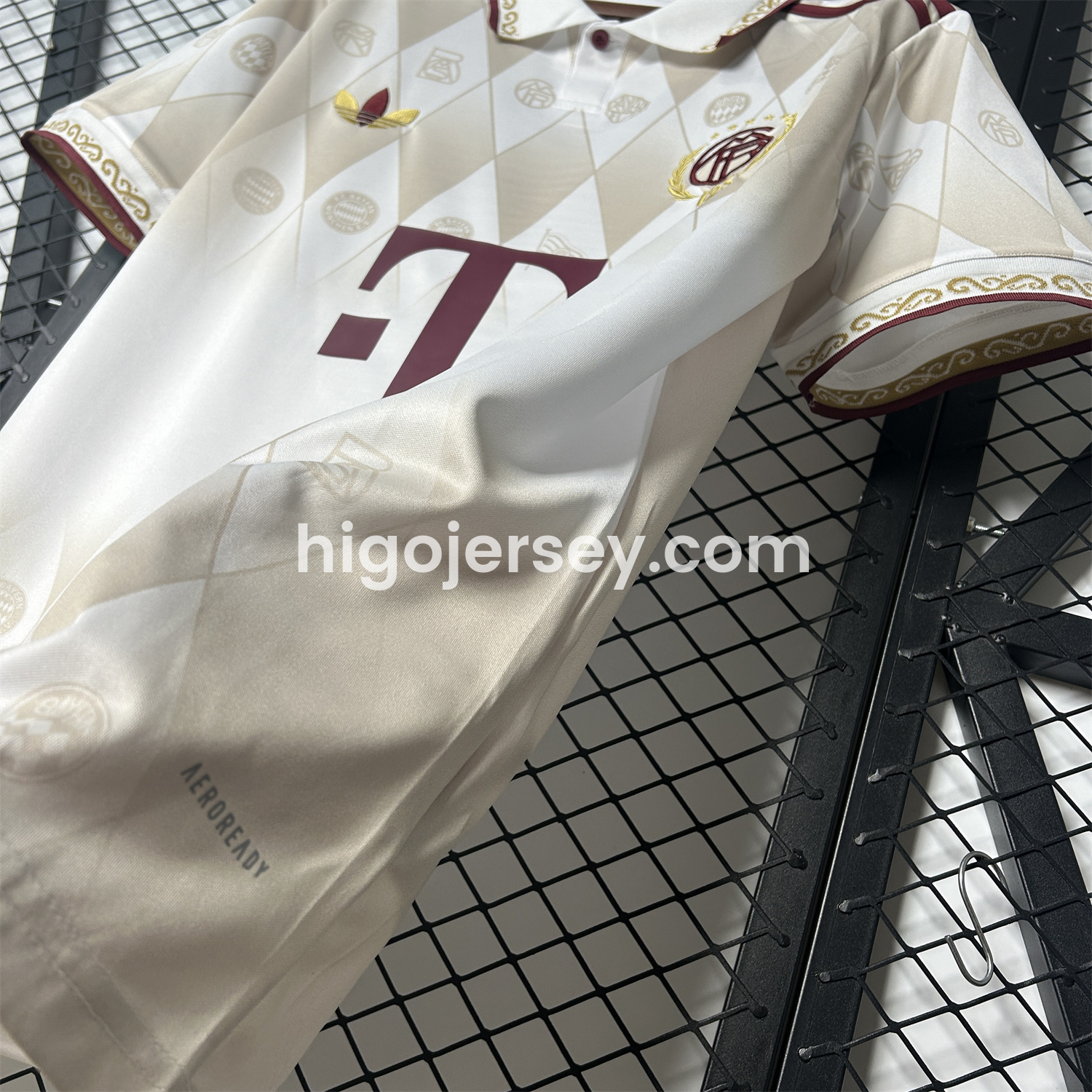Higojerseys-Bayern Munich 2025 125th Anniversary Diamond Pattern Special Edition Jersey - Fans Version