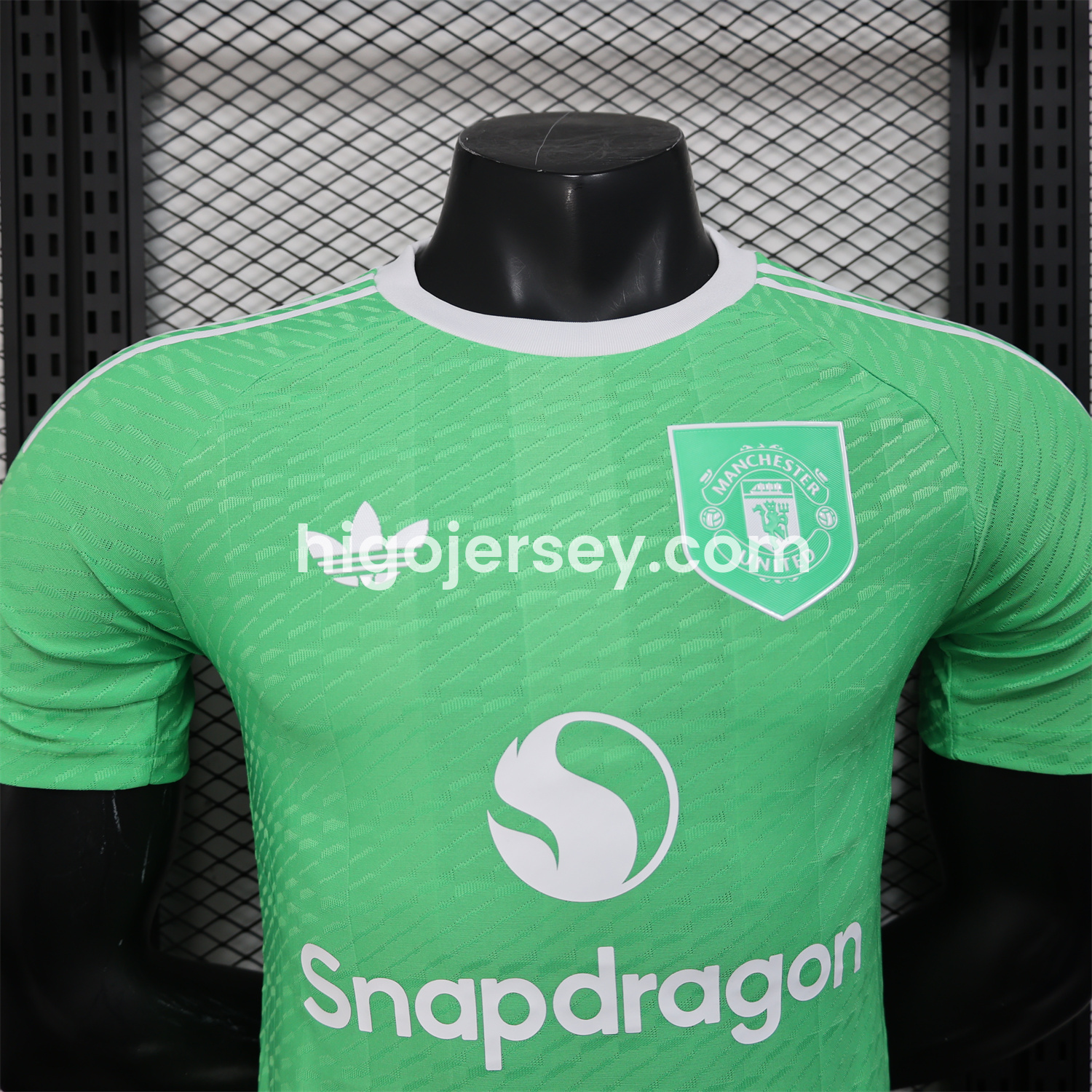 Higojerseys-Manchester United 25-26 Trefoil Green Goalkeeper Jersey - Player Version