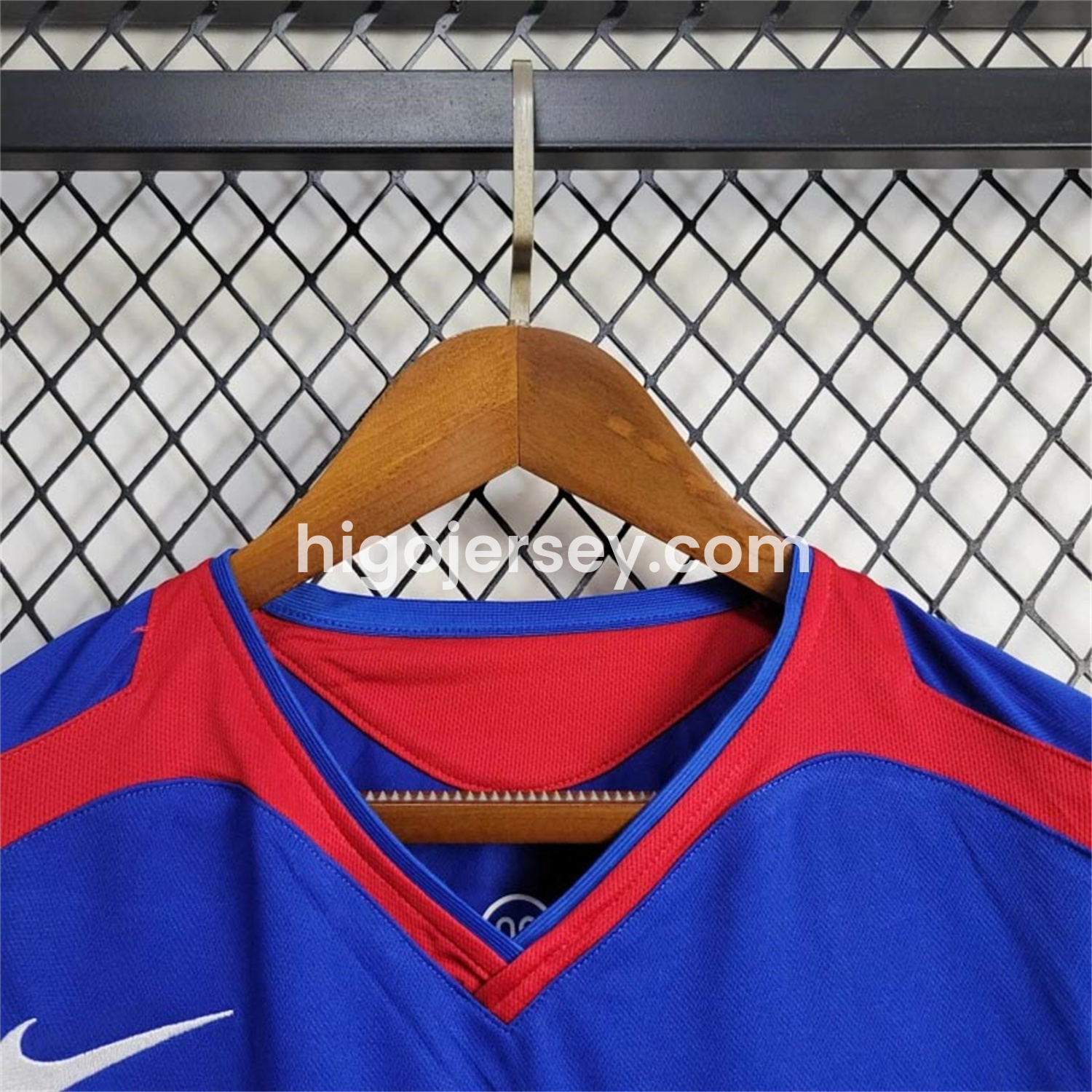 Higojerseys-Retro Manchester United 05-06 Away Jersey