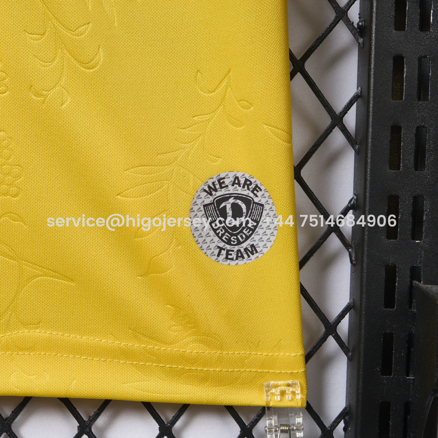 Higojerseys-Dynamo Dresden 25-26 Home Jersey - Fans Version