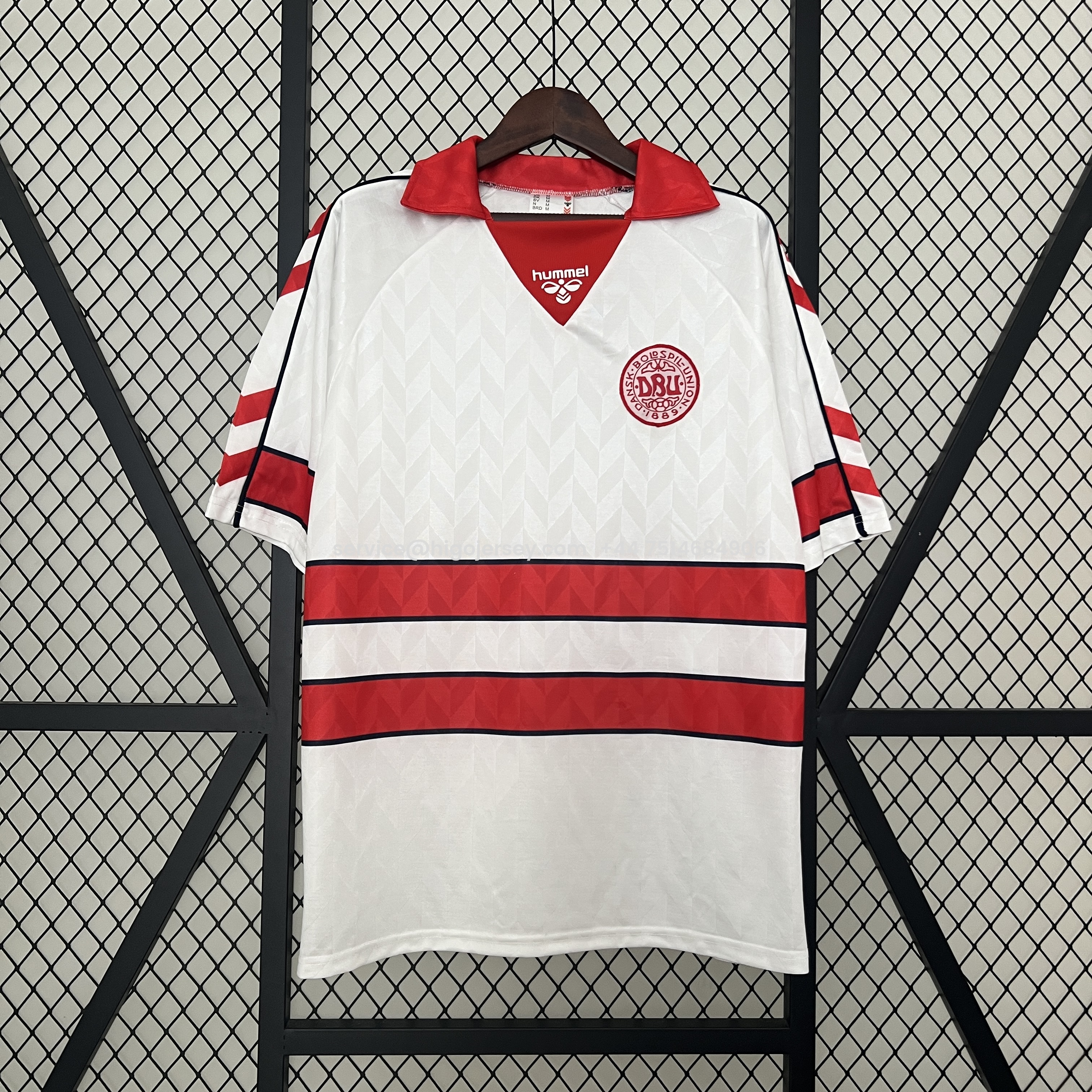 Higojerseys-Retro Denmark 1988 Away Jersey - Fans Version