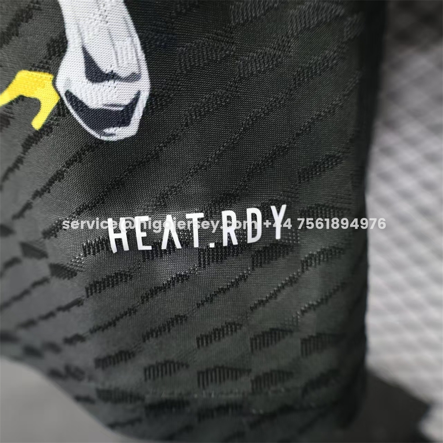 Higojerseys-Real Madrid 25-26 Black Thunder Comics Special Jersey - Player Version