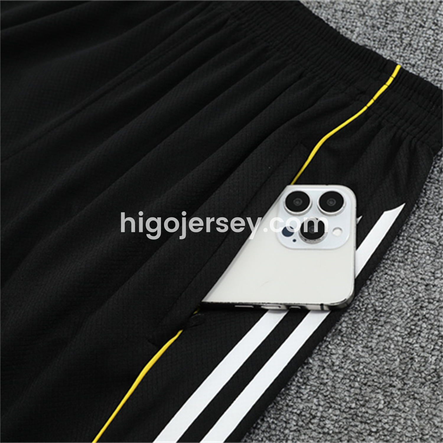 Higojerseys-Real Madrid 25-26 Kids Short-Sleeve Training Set - Yellow Line Black Top and Black Shorts