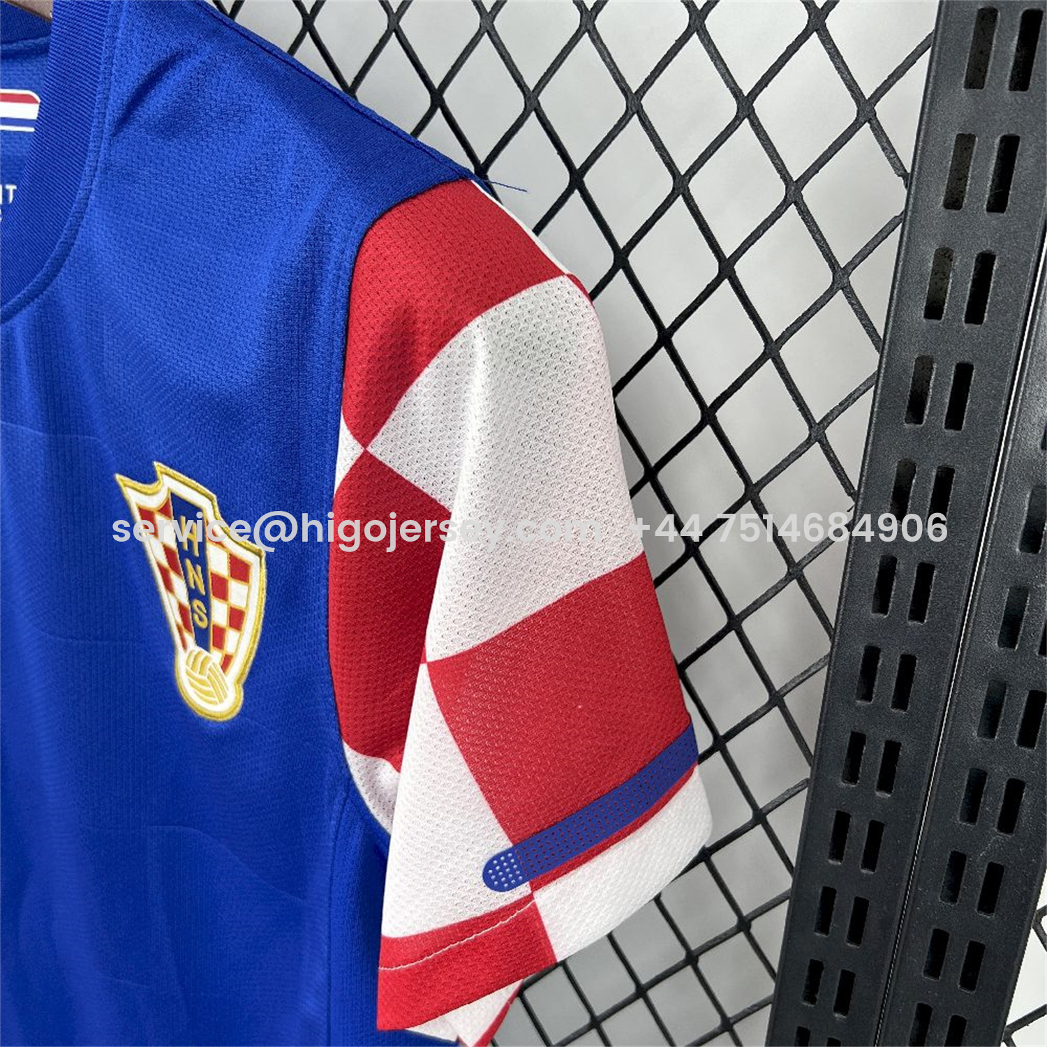 Higojerseys-Retro Croatia 2010 Away Jersey