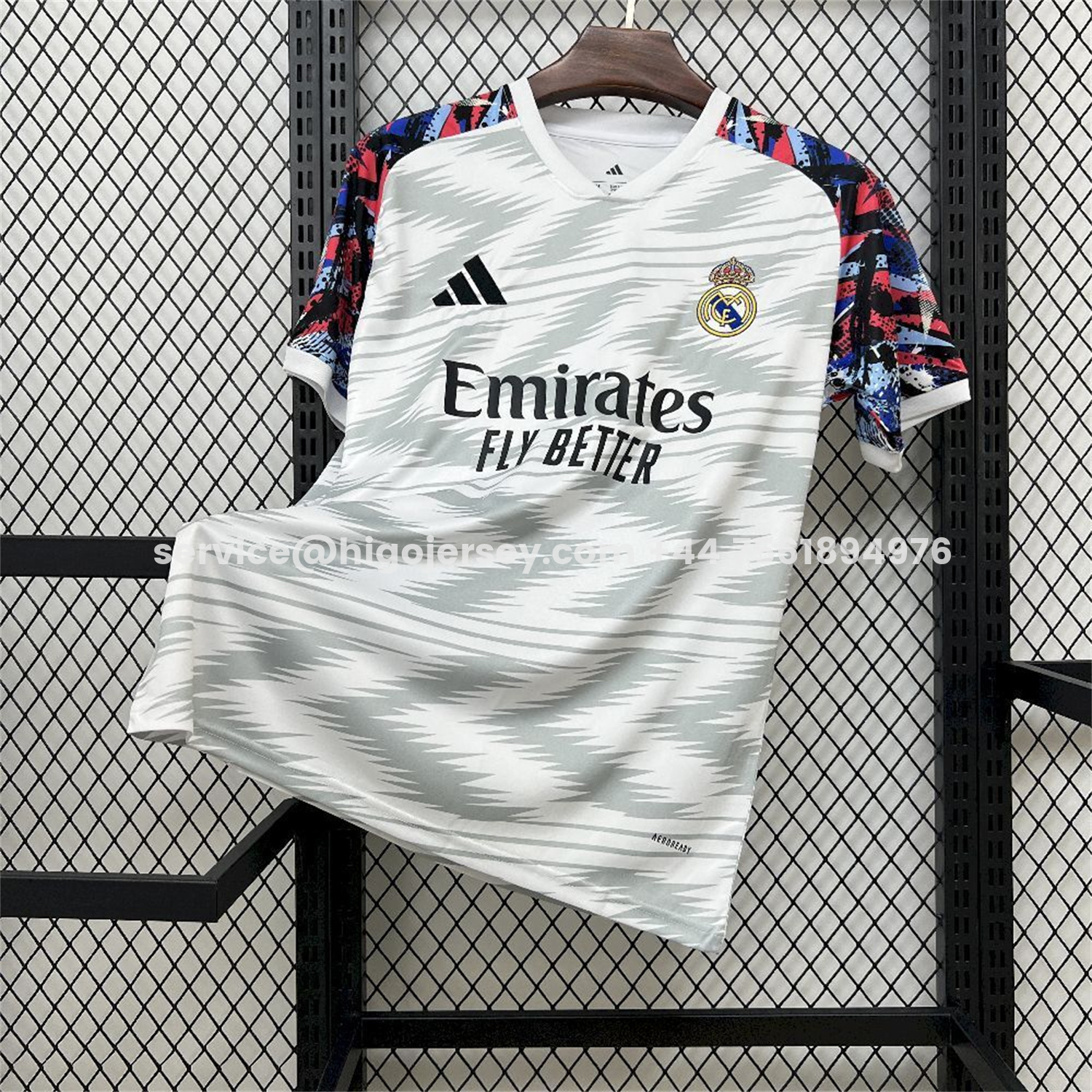 Higojerseys-Real Madrid 25-26 Grey And White Pre-Match Training Jersey - Fans Version