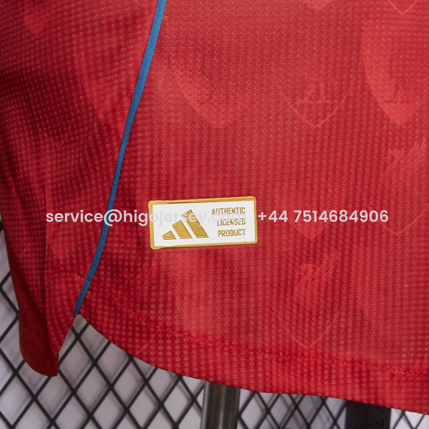 Higojerseys-Liver.pool 25-26 Retro Team Logo Totem Special Jersey - Player Version