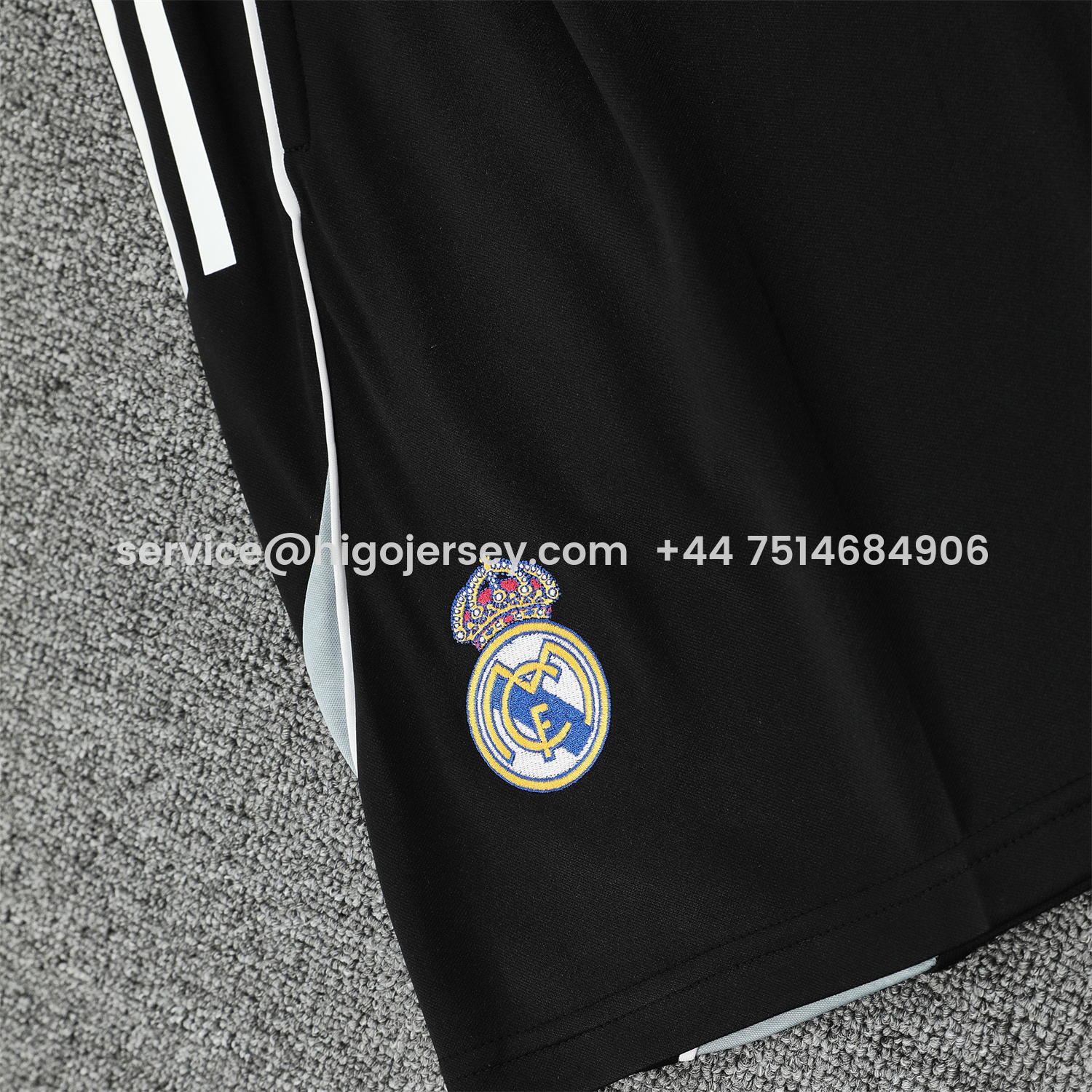 Higojerseys-Real Madrid 25-26 Short-Sleeve Training Set - Grey Arrow Pattern Top & Black Shorts